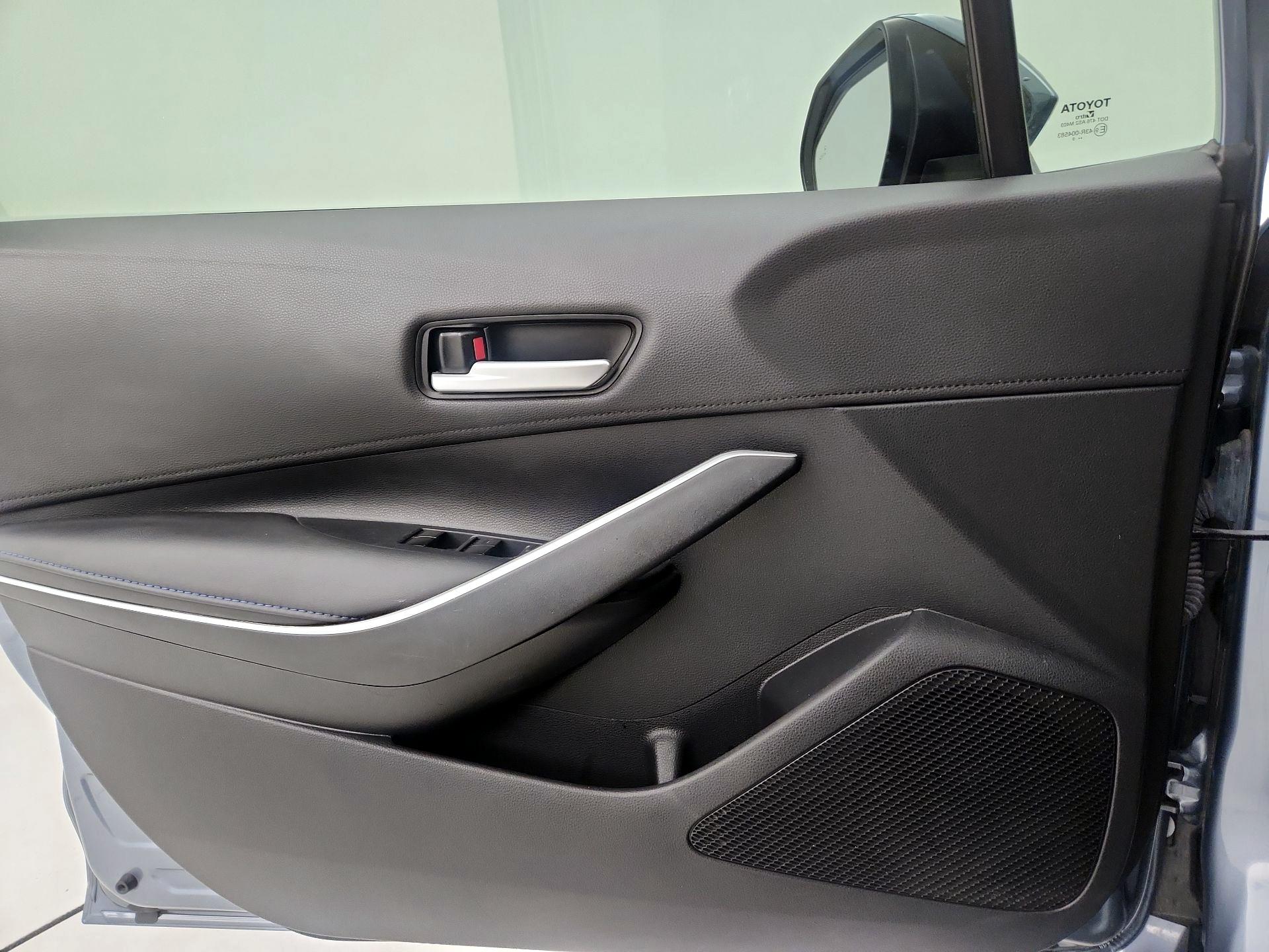 Thumbnail: 2020 Toyota Corolla - 12