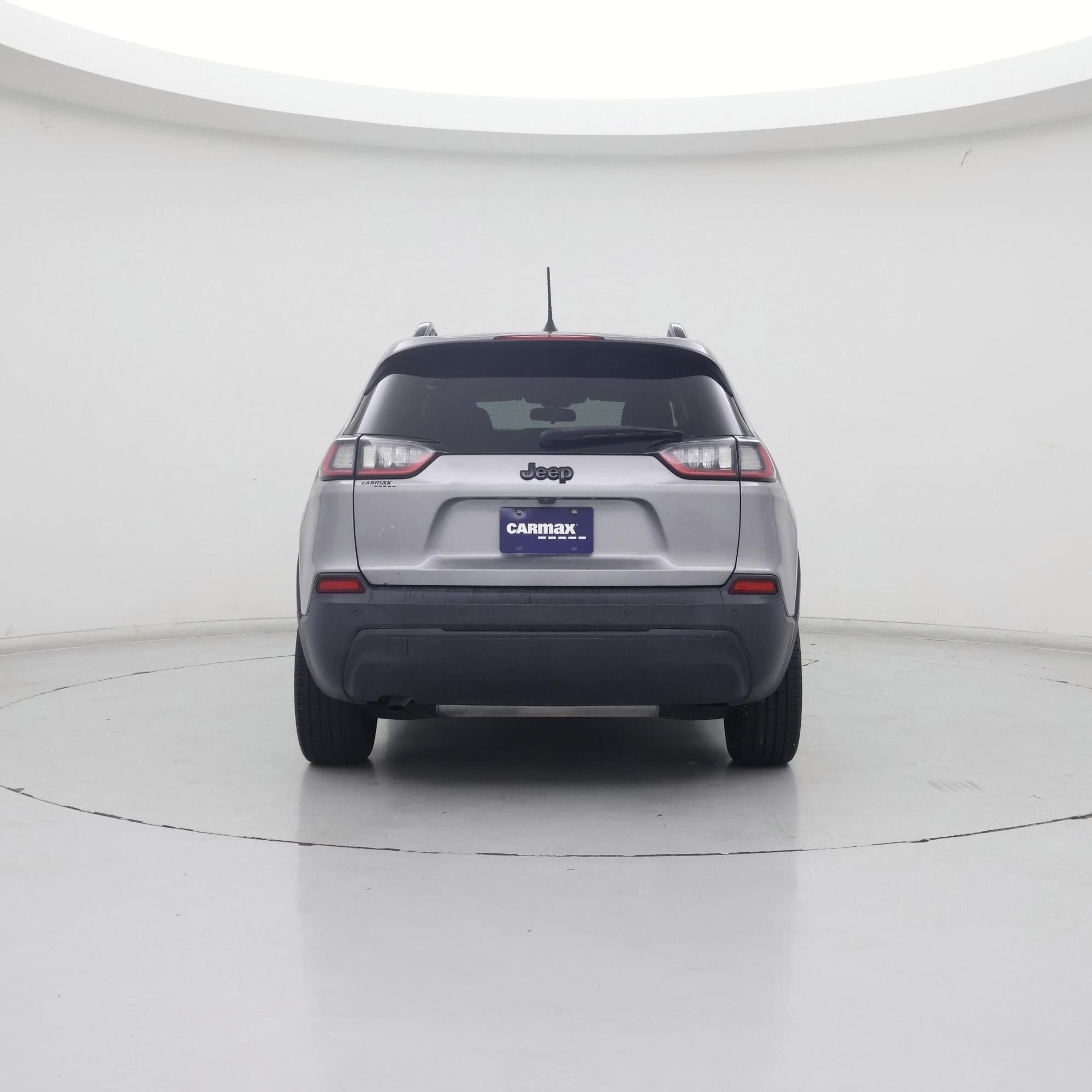 Thumbnail: 2019 Jeep Cherokee - 6