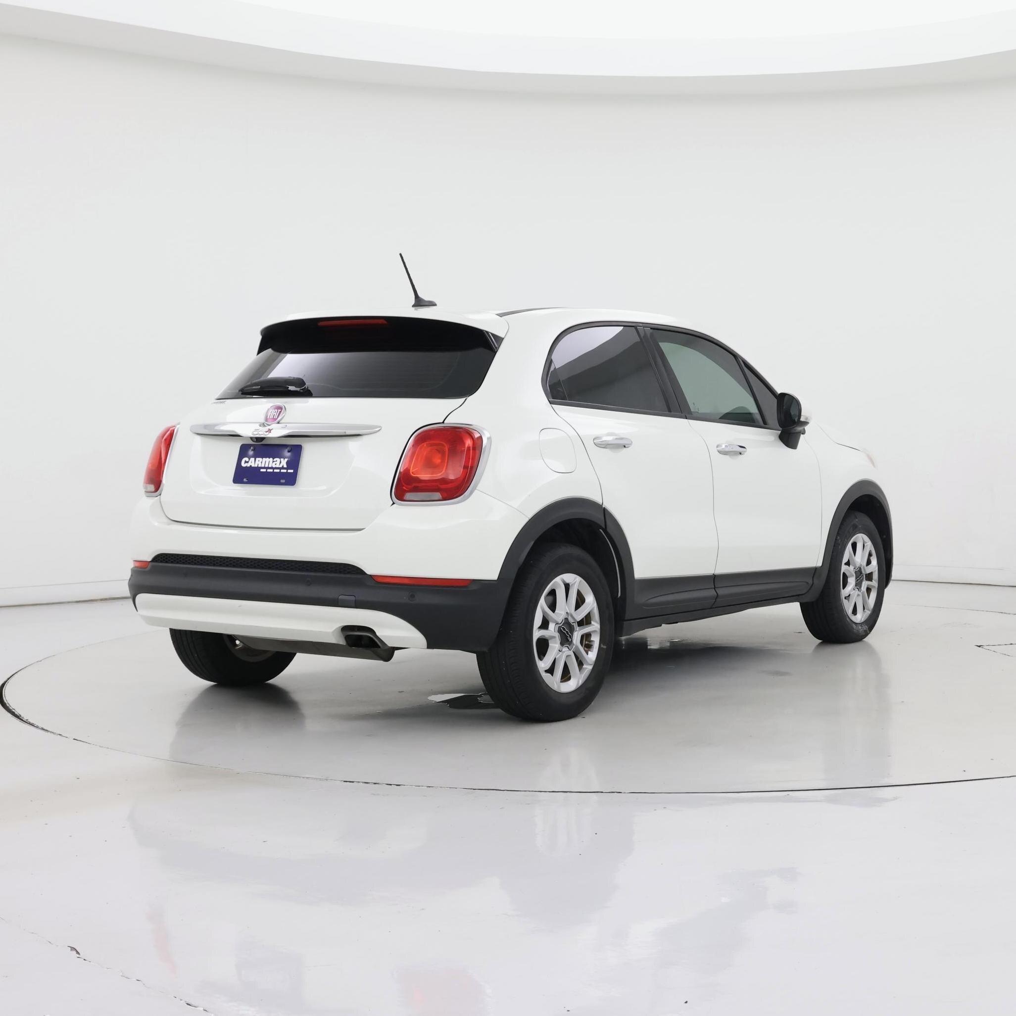 Thumbnail: 2017 Fiat 500X - 8