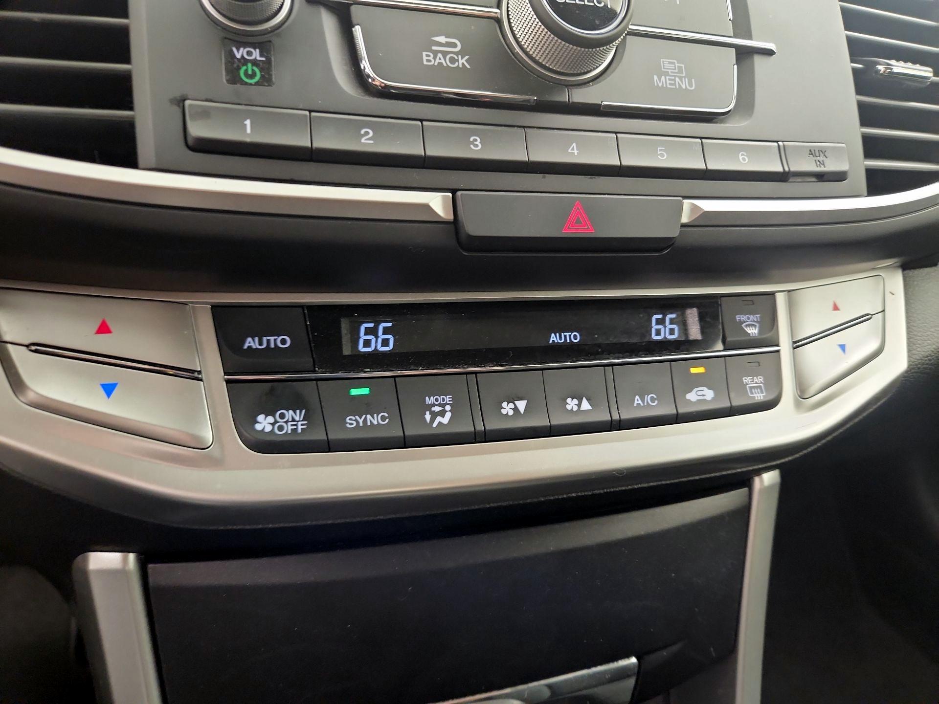 Thumbnail: 2013 Honda Accord - 16