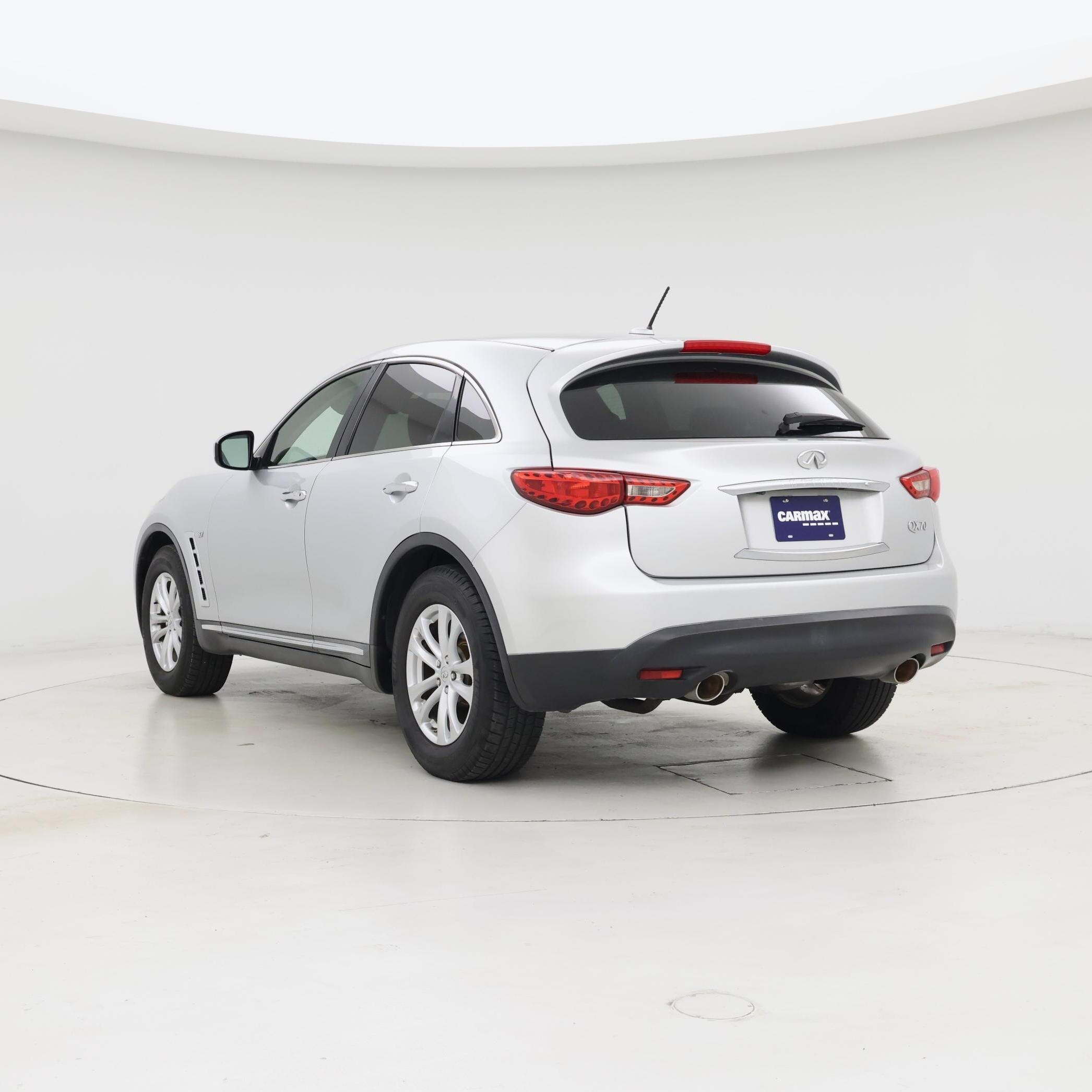 Thumbnail: 2017 INFINITI QX70 - 2