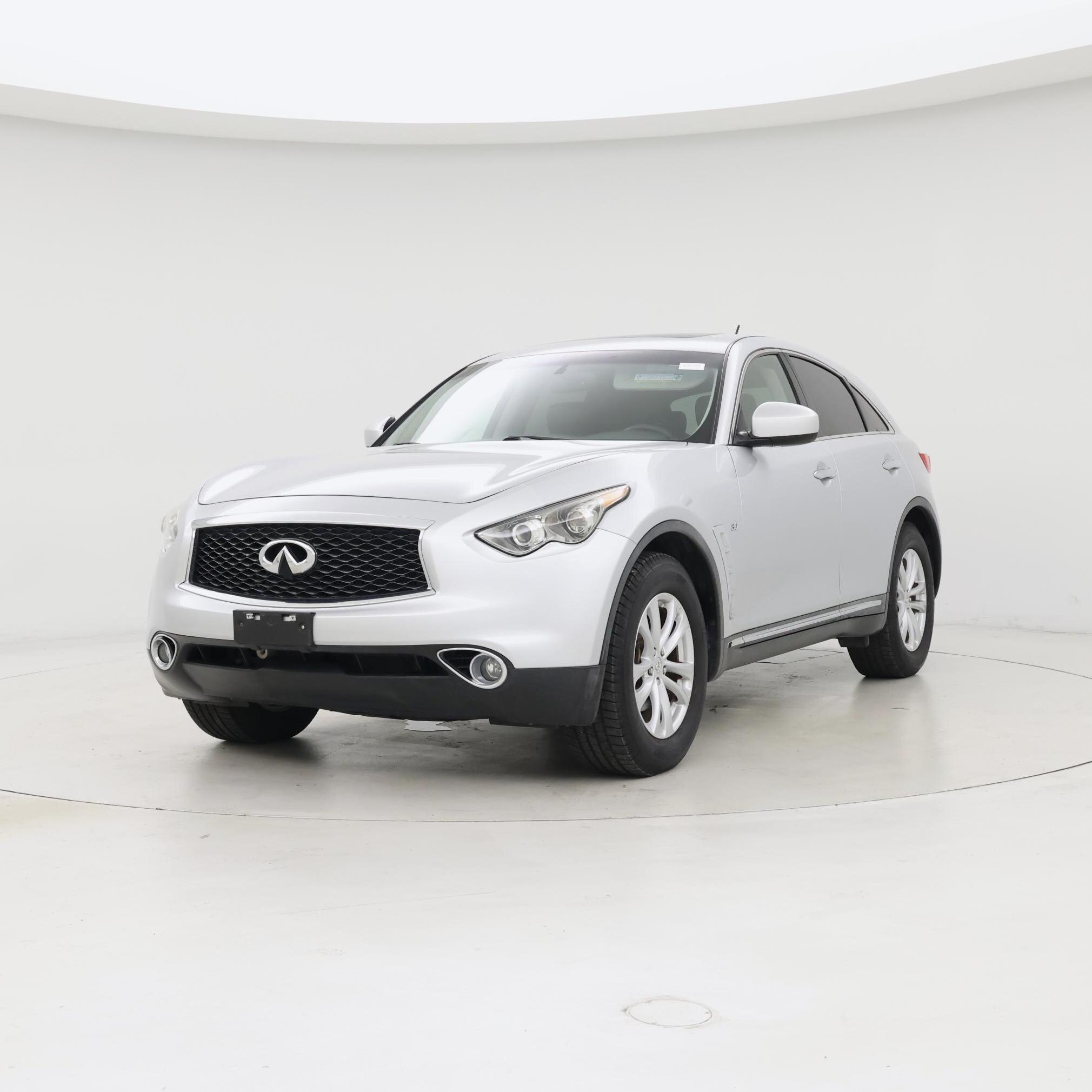 Thumbnail: 2017 INFINITI QX70 - 4
