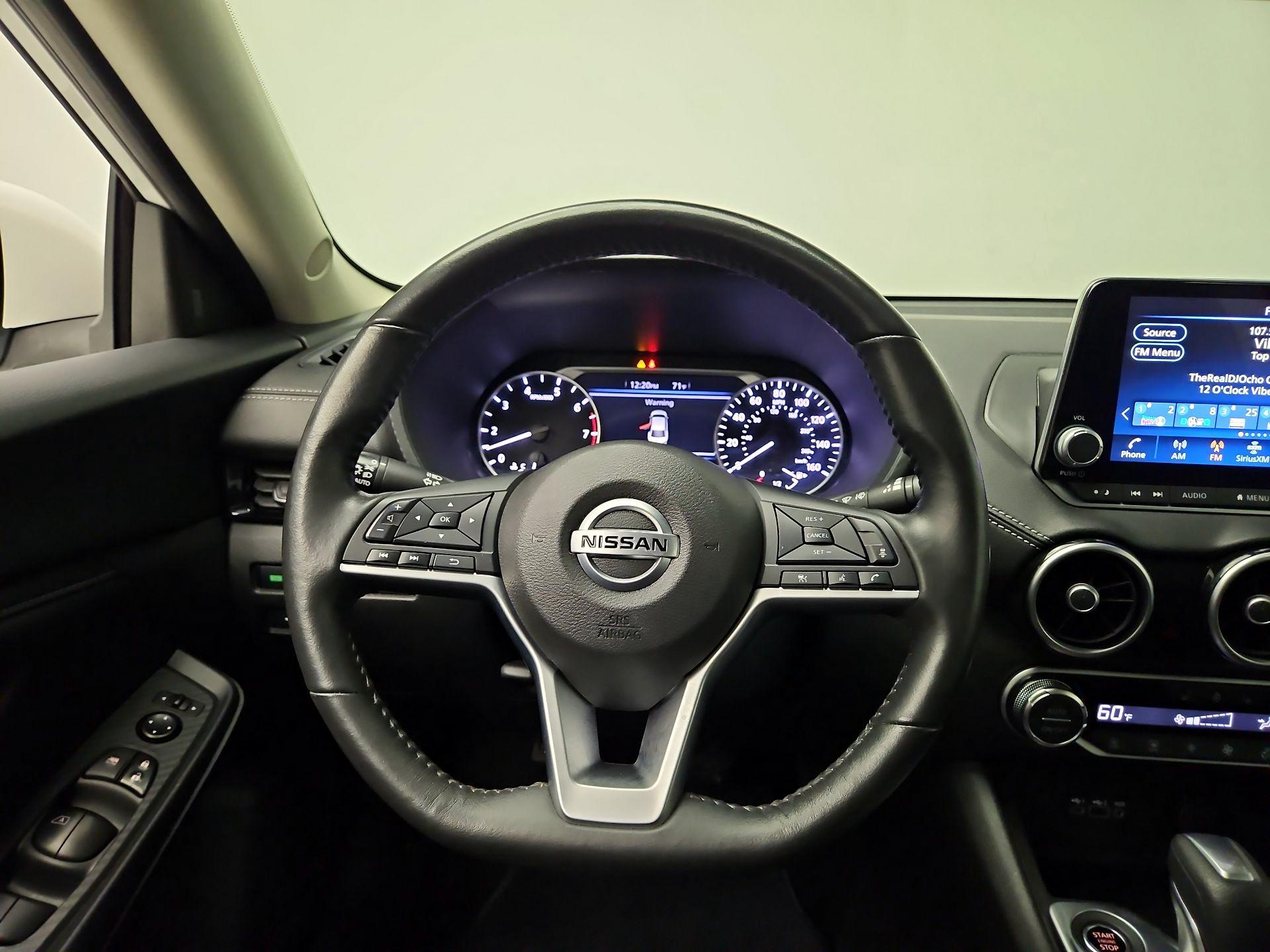 Thumbnail: 2023 Nissan Sentra - 10