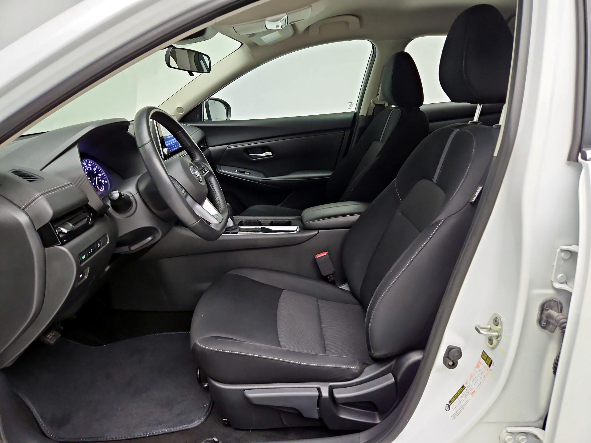 Thumbnail: 2023 Nissan Sentra - 11