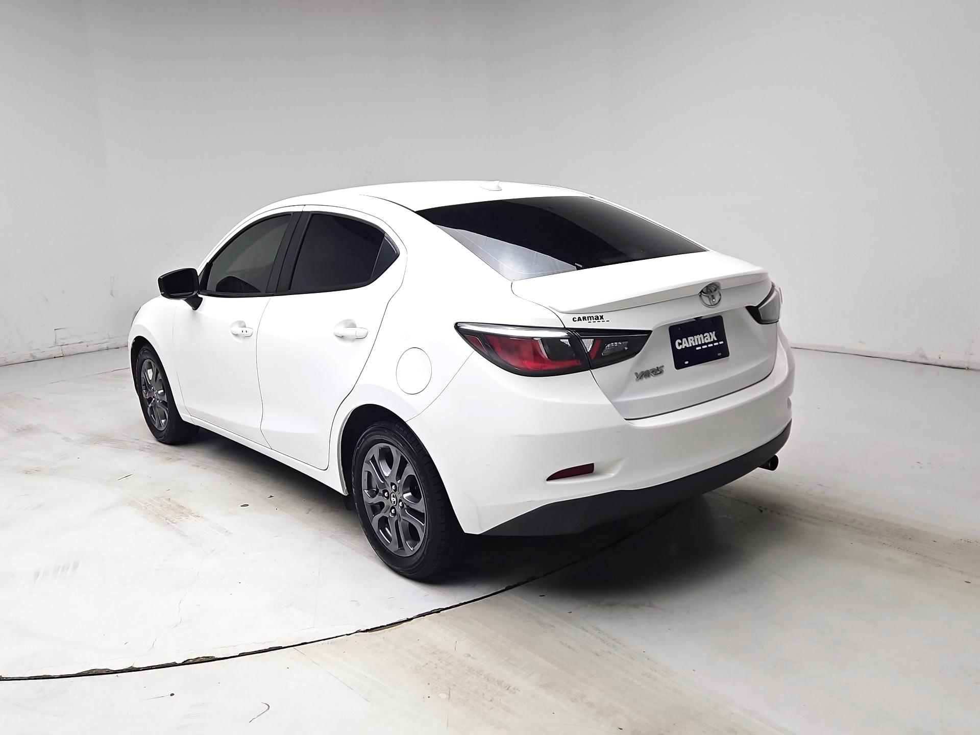 Thumbnail: 2019 Toyota Yaris - 7