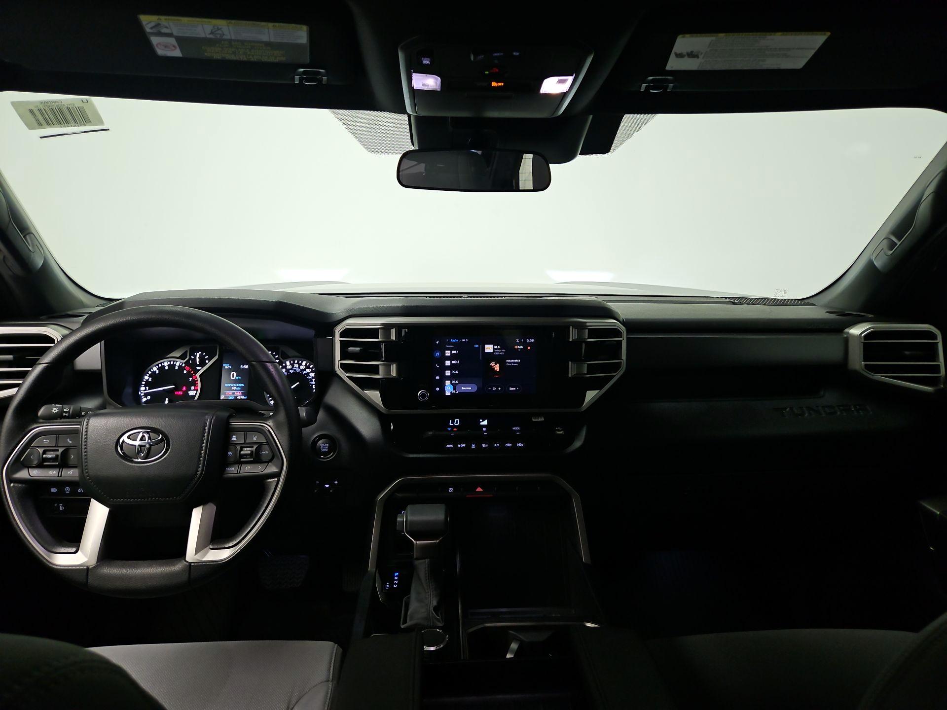 Thumbnail: 2025 Toyota Tundra - 9
