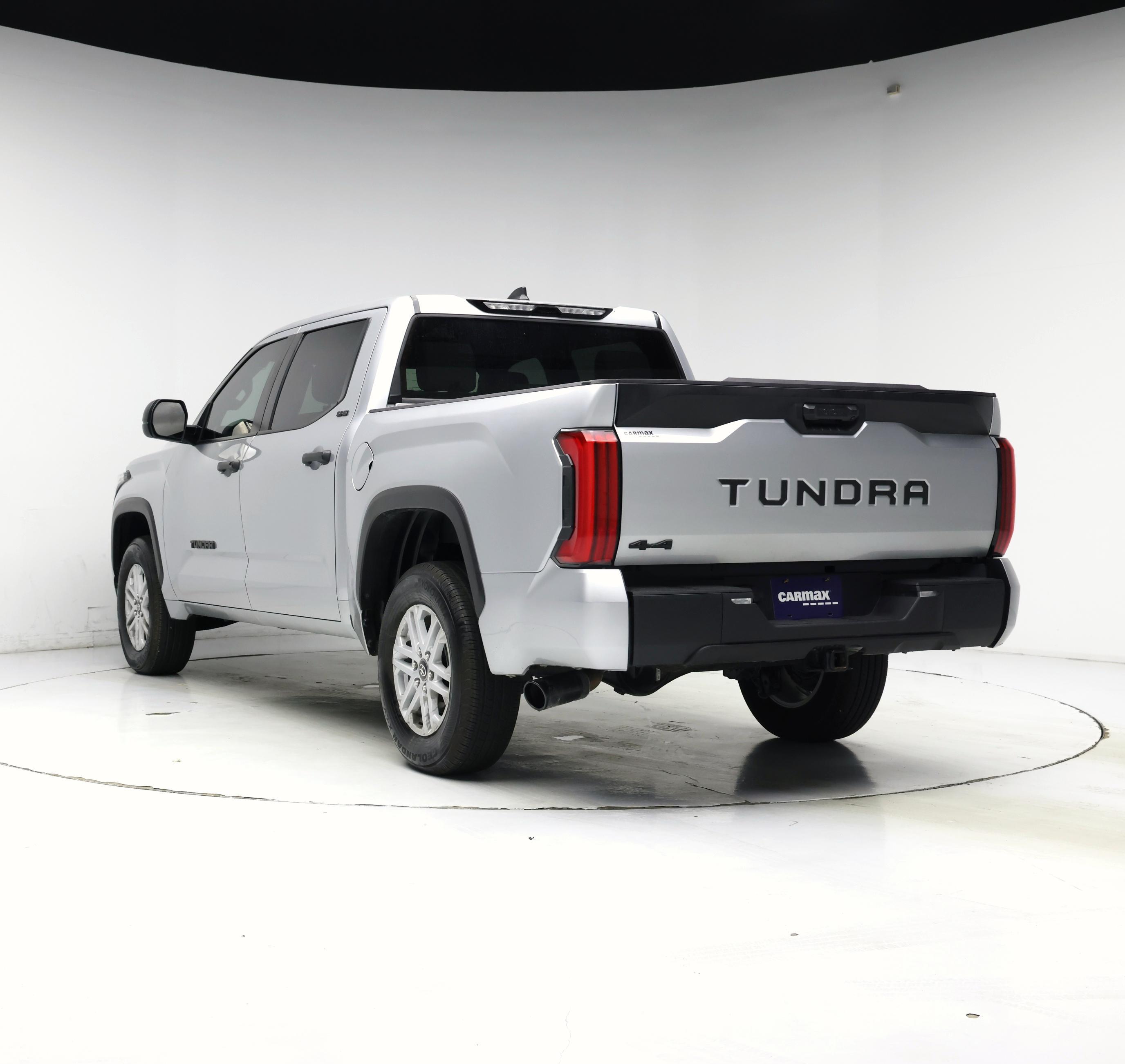 Thumbnail: 2025 Toyota Tundra - 2