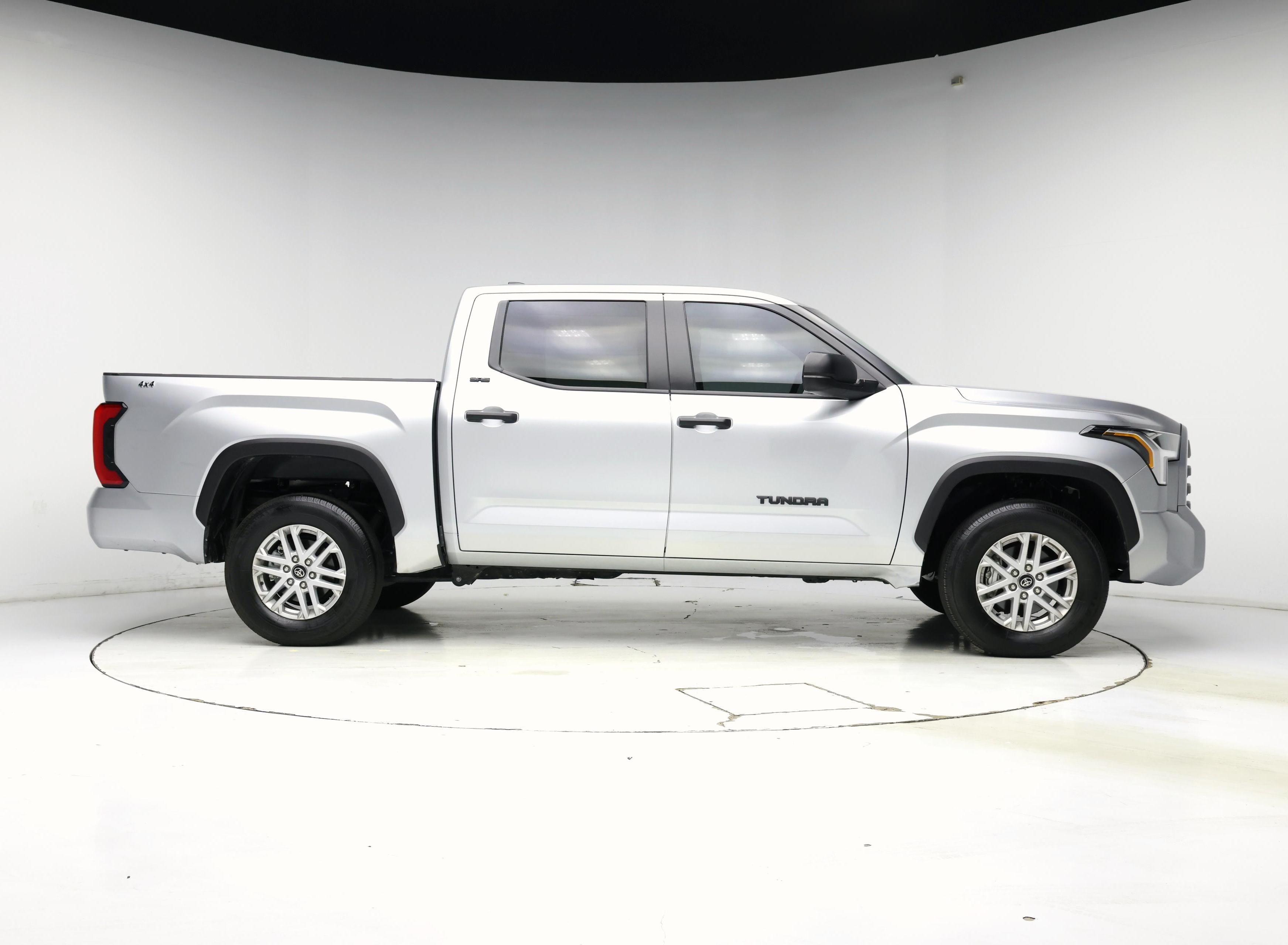 Thumbnail: 2025 Toyota Tundra - 7