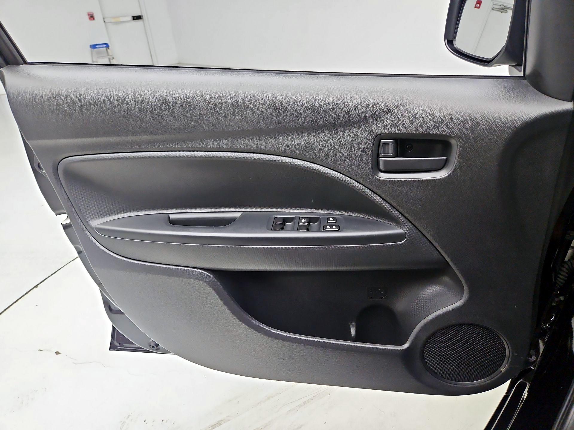 Thumbnail: 2024 Mitsubishi Mirage - 10