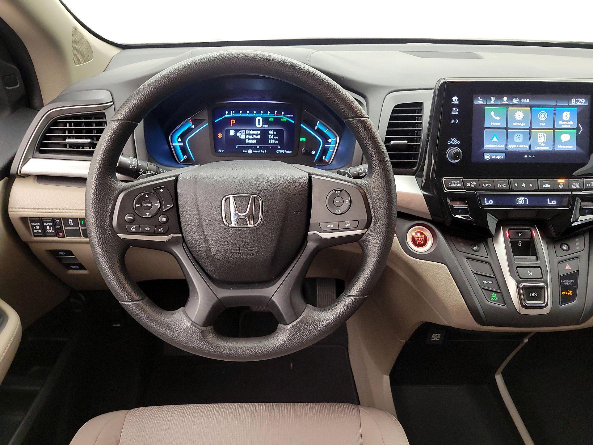 Thumbnail: 2018 Honda Odyssey - 10