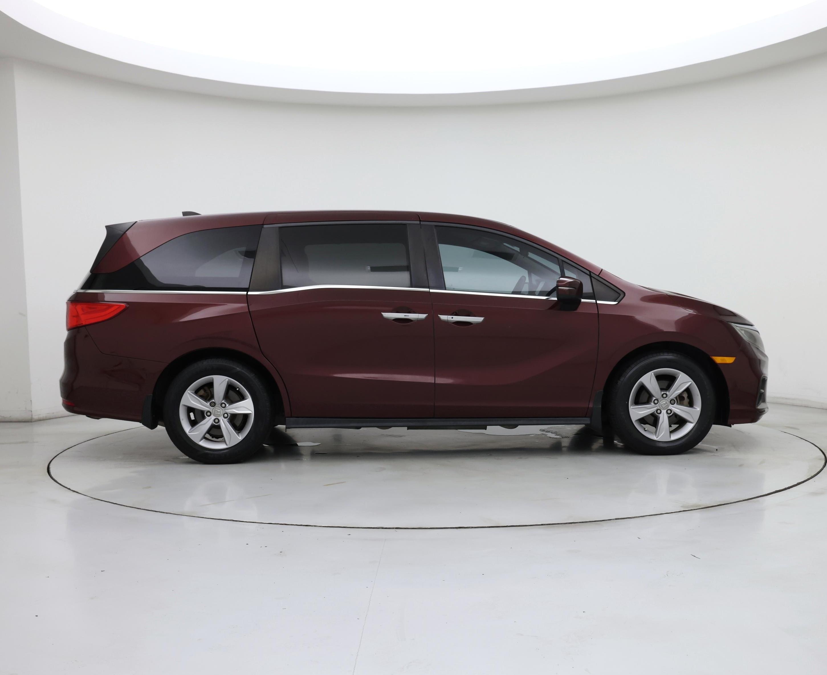 Thumbnail: 2018 Honda Odyssey - 7