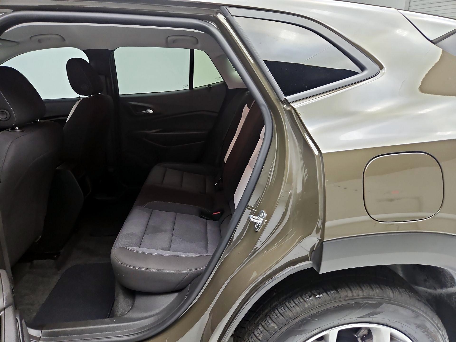 Thumbnail: 2024 Chevrolet Trax - 17