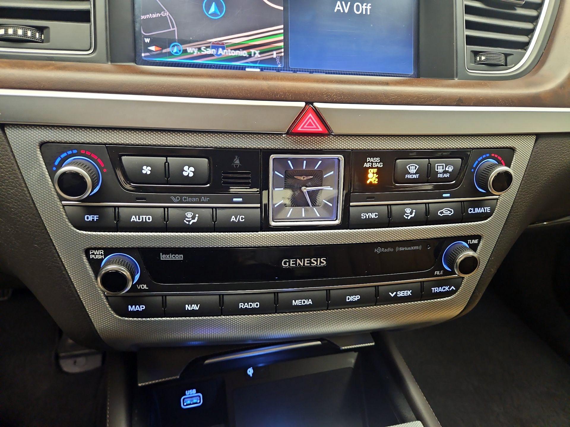 Thumbnail: 2020 Genesis G80 - 15