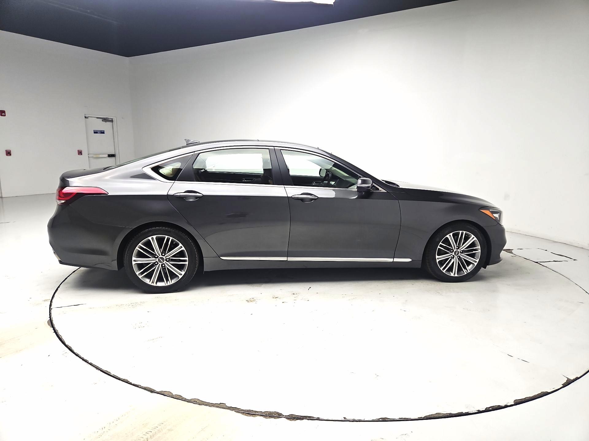 Thumbnail: 2020 Genesis G80 - 4