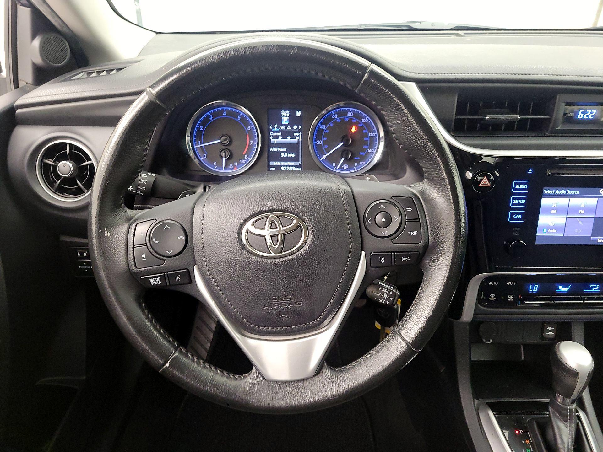 Thumbnail: 2019 Toyota Corolla - 10