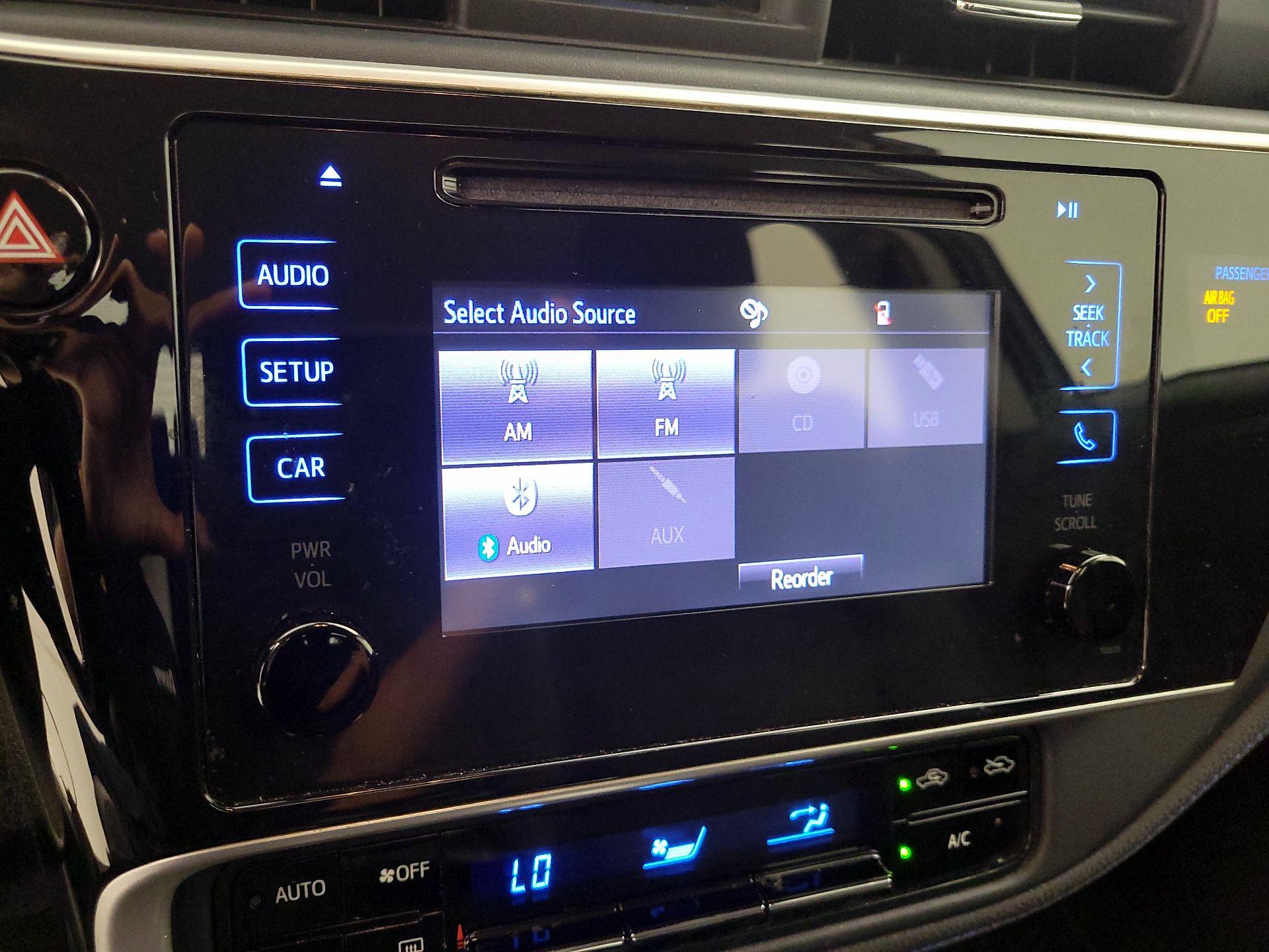 Thumbnail: 2019 Toyota Corolla - 15