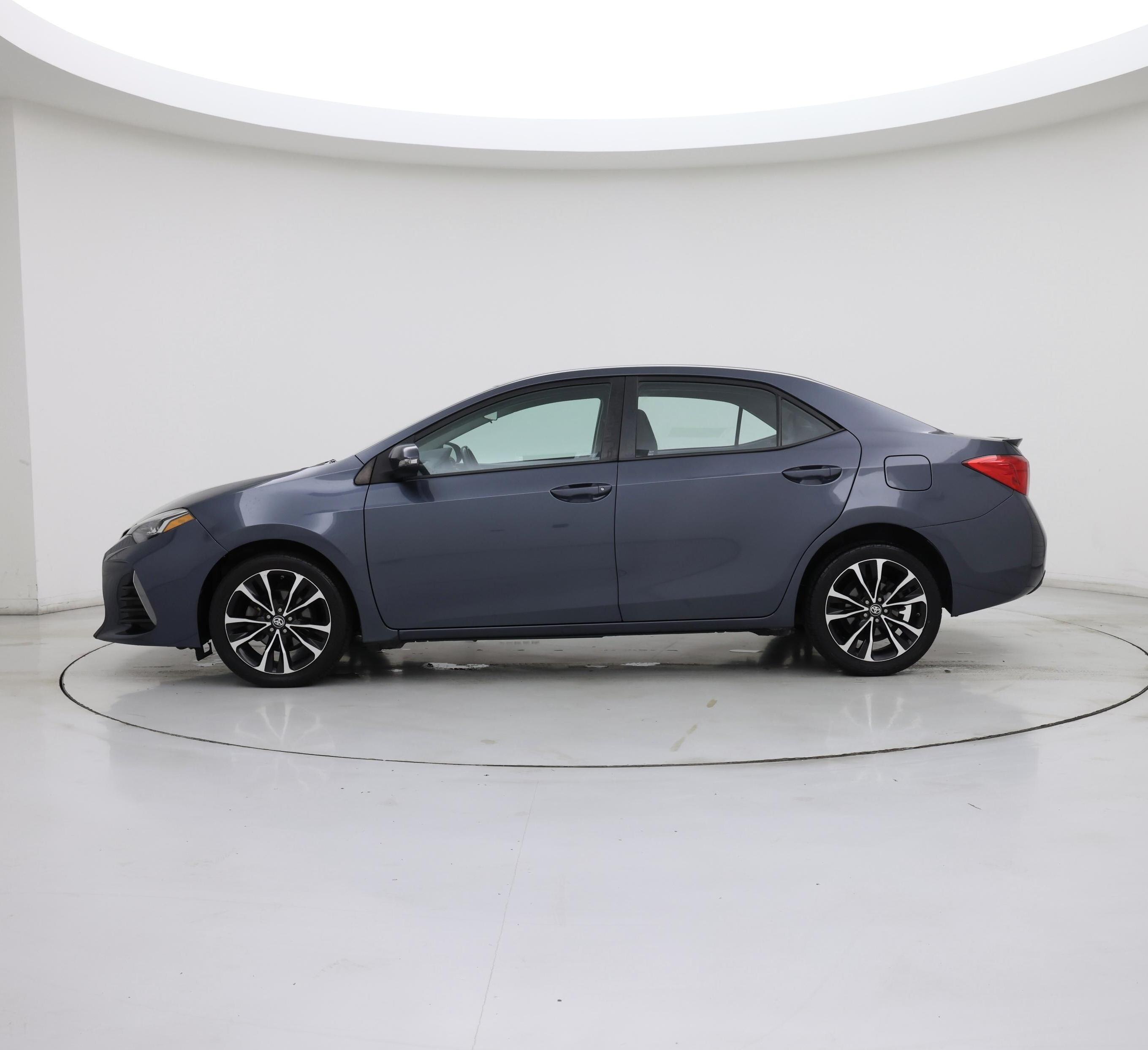 Thumbnail: 2019 Toyota Corolla - 3
