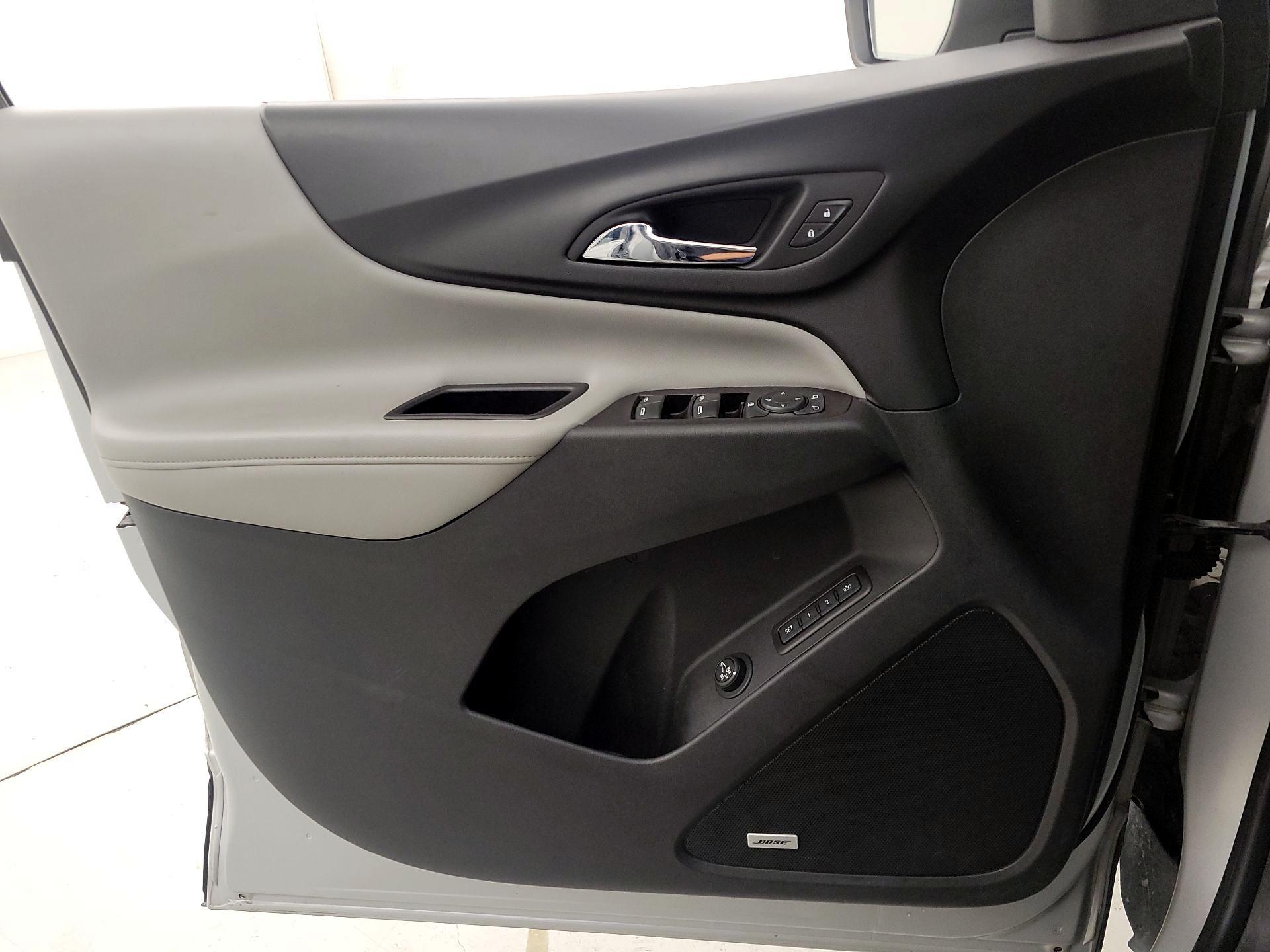 Thumbnail: 2020 Chevrolet Equinox - 12