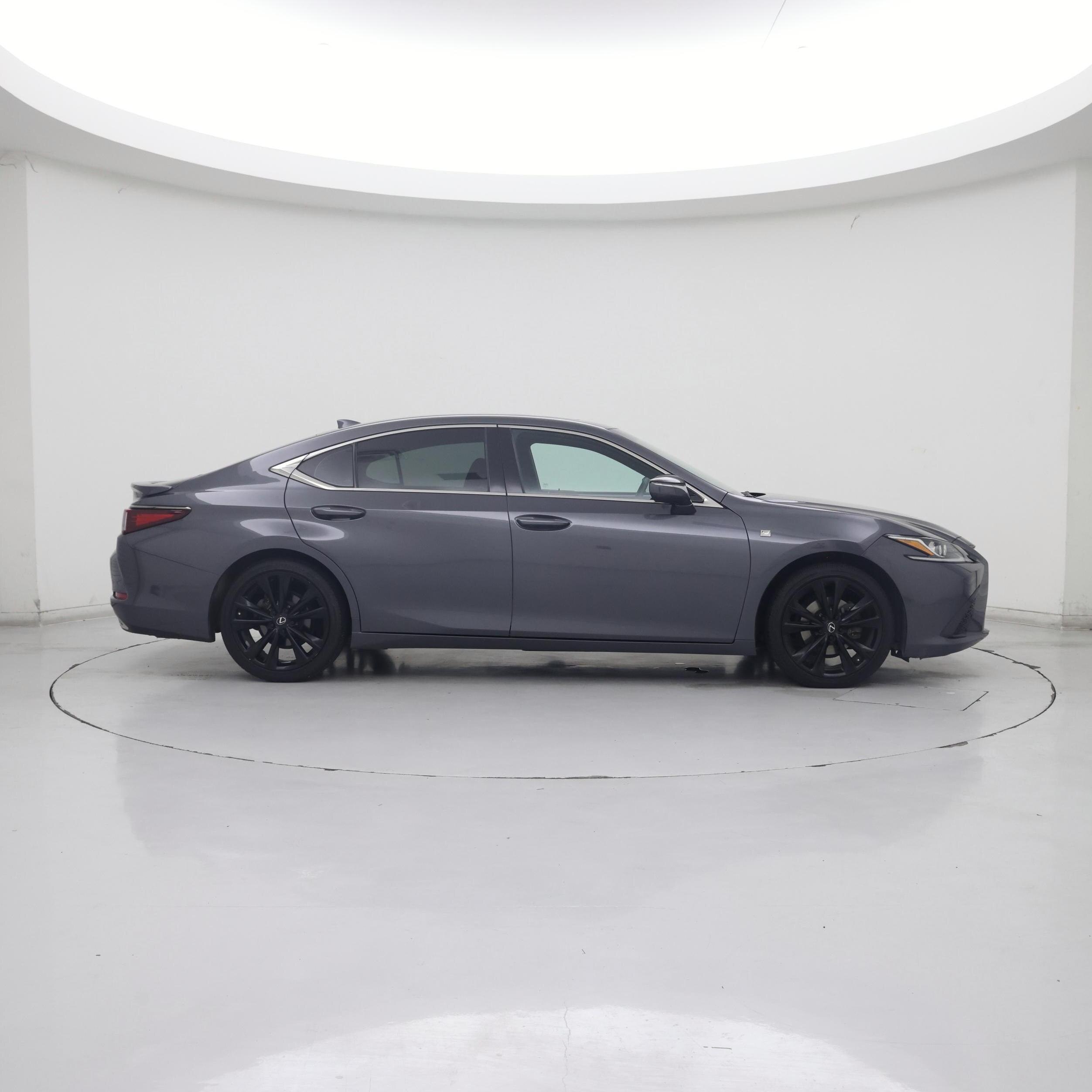 Thumbnail: 2022 Lexus ES - 7