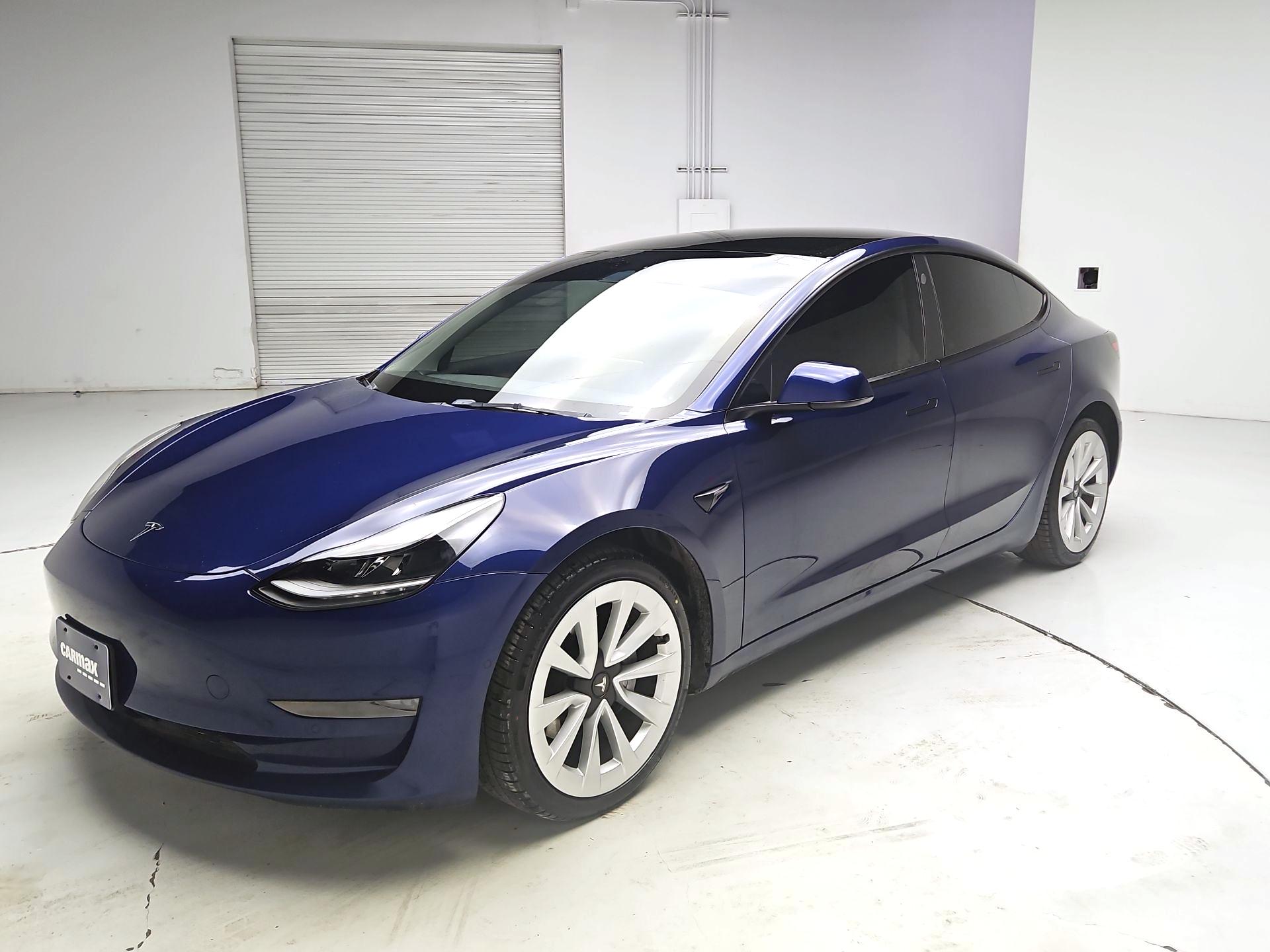 Thumbnail: 2022 Tesla Model 3 - 3