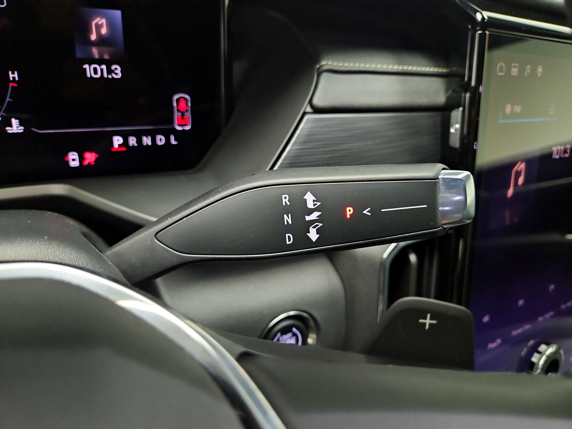 Thumbnail: 2024 GMC Acadia - 15