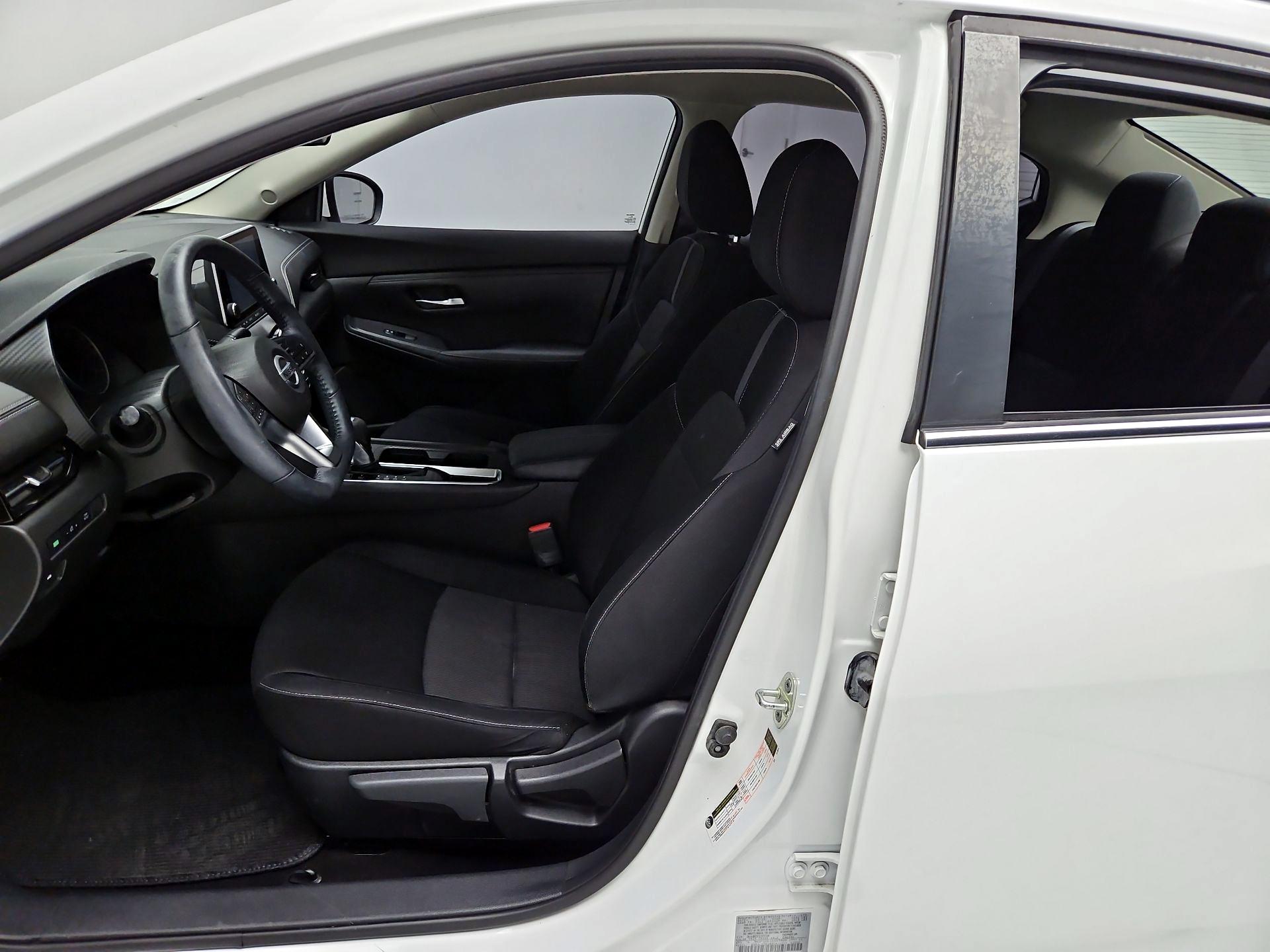 Thumbnail: 2020 Nissan Sentra - 11