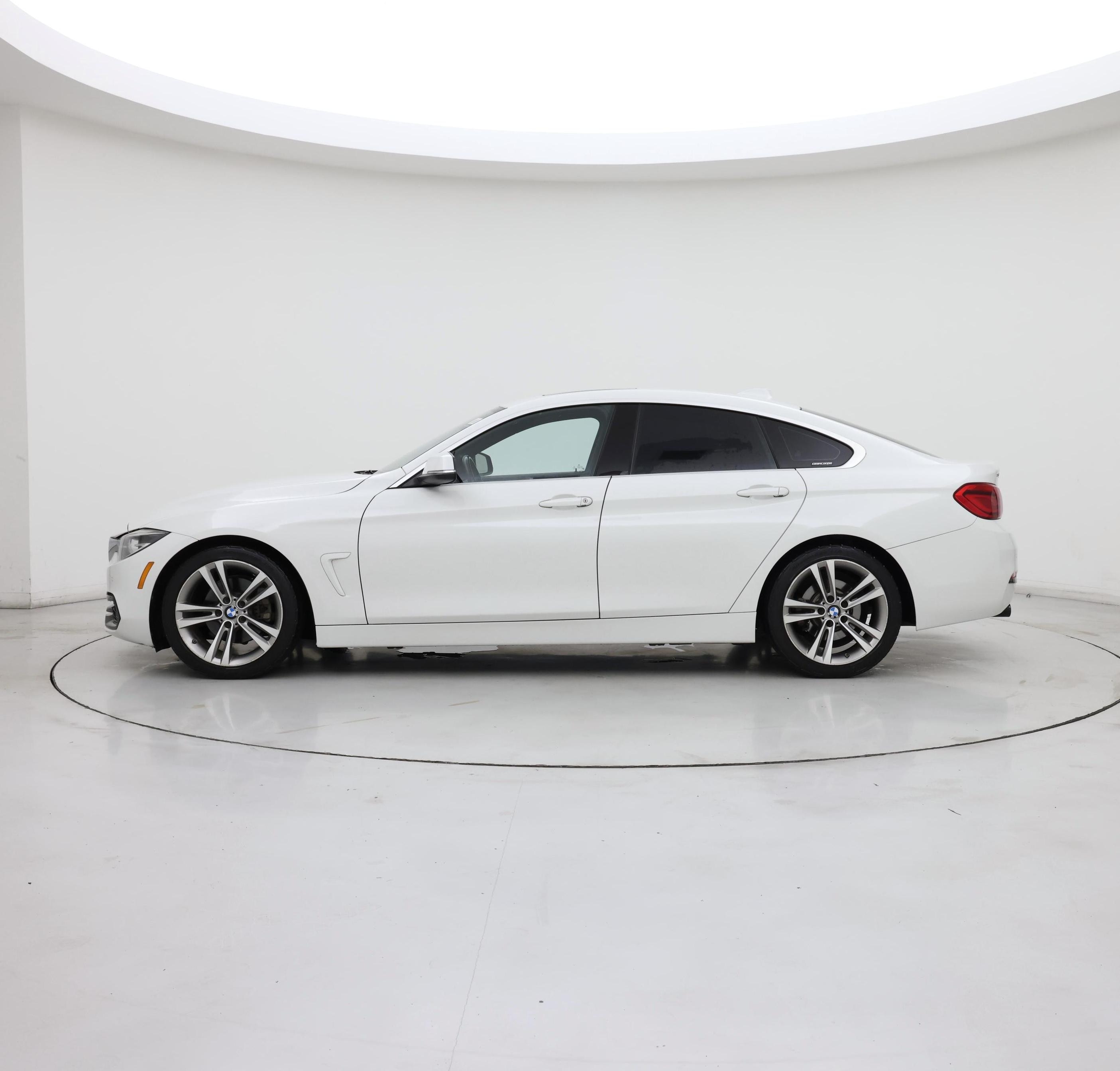 Thumbnail: 2019 BMW 4 Series - 3