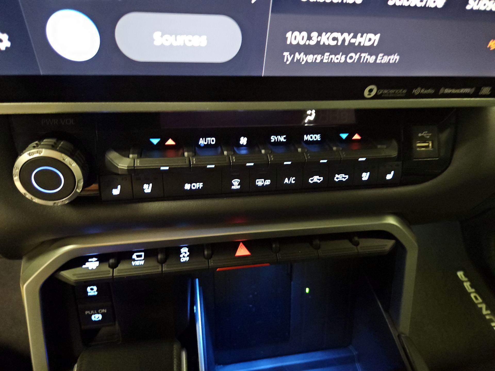 Thumbnail: 2024 Toyota Tundra - 17