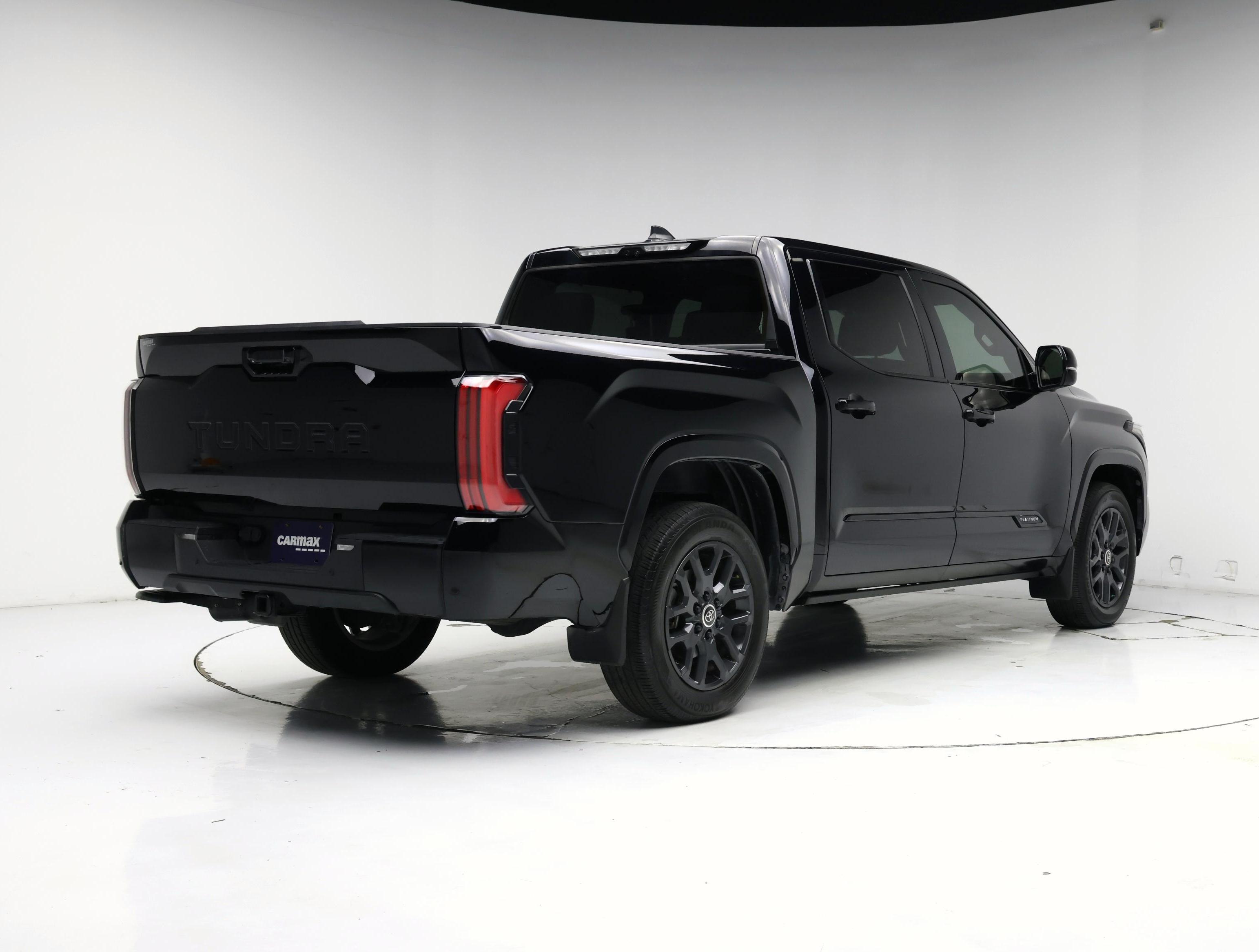 Thumbnail: 2024 Toyota Tundra - 8