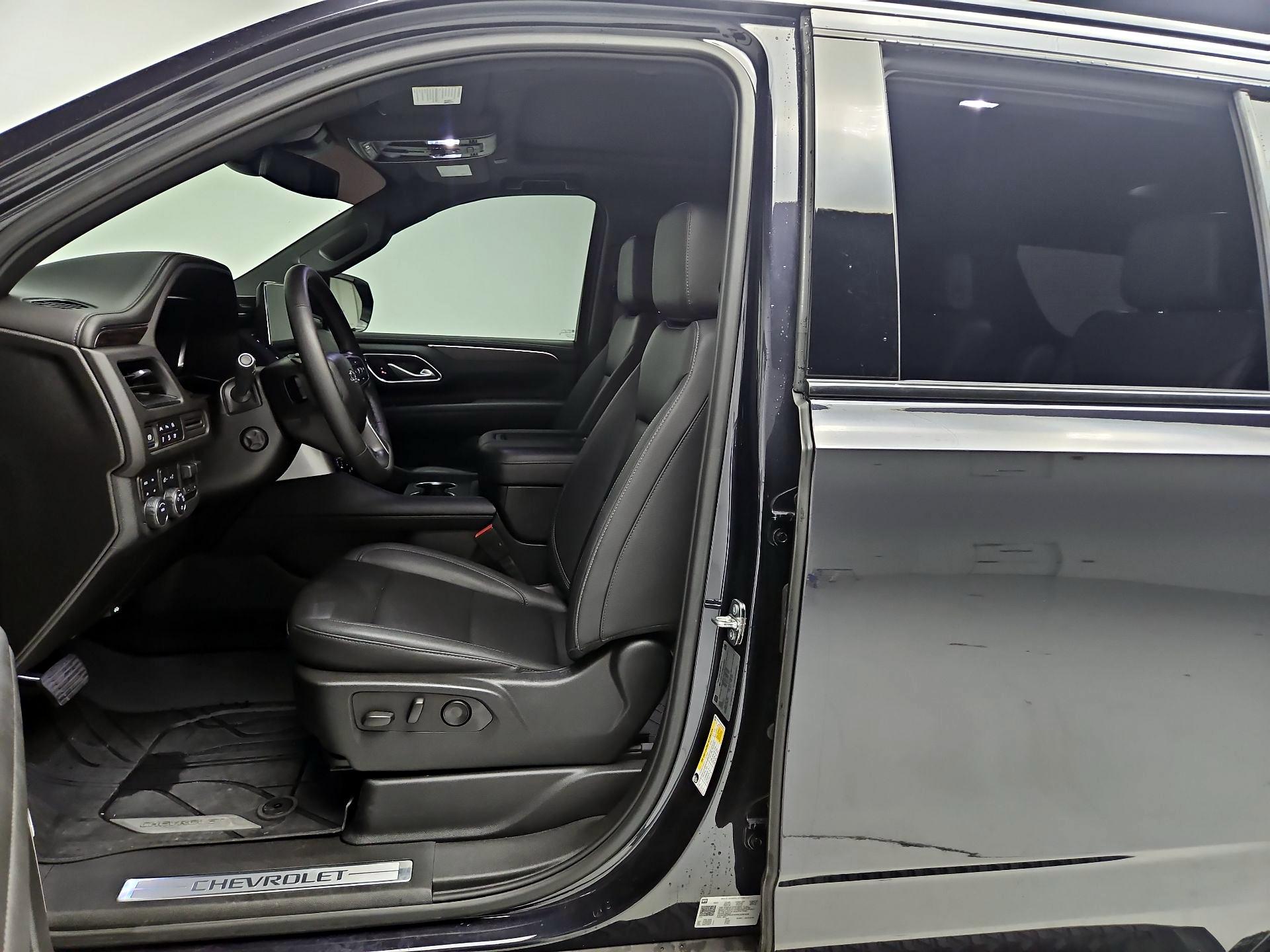 Thumbnail: 2024 Chevrolet Tahoe - 9