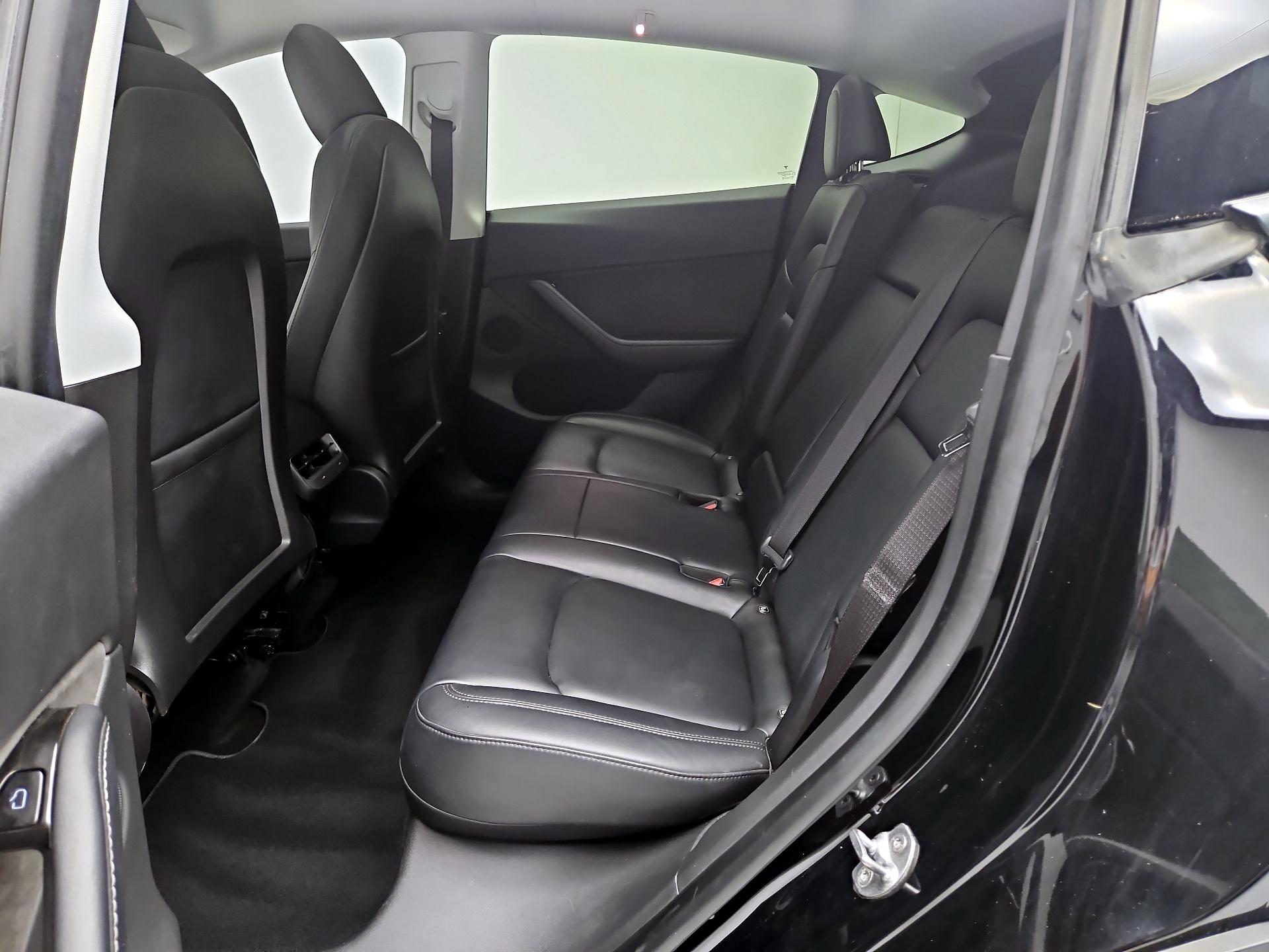 Thumbnail: 2021 Tesla Model Y - 19