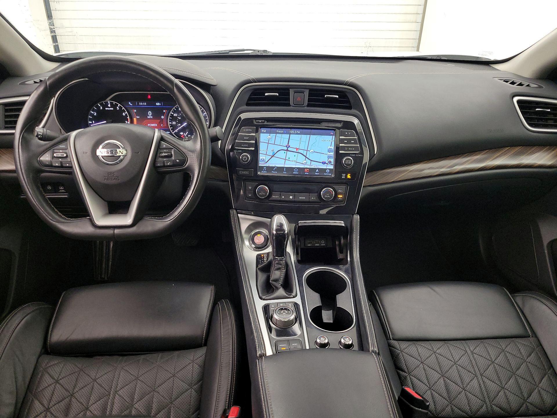 Thumbnail: 2017 Nissan Maxima - 9