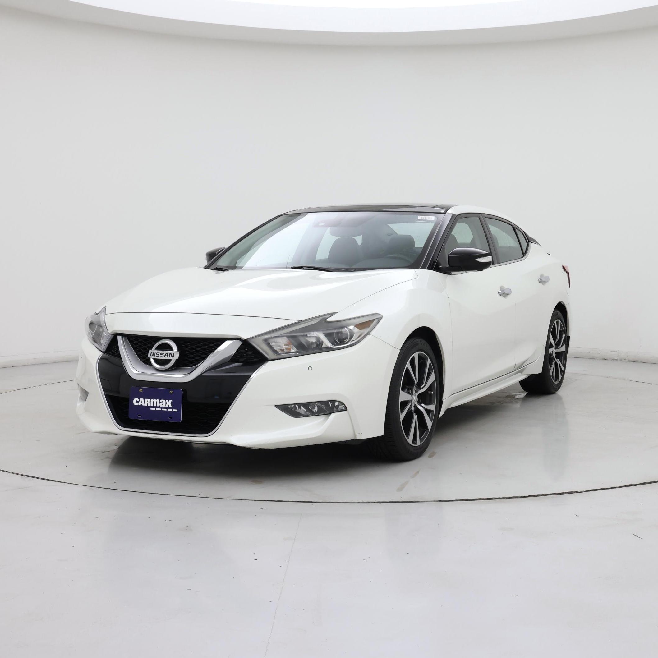 Thumbnail: 2017 Nissan Maxima - 4