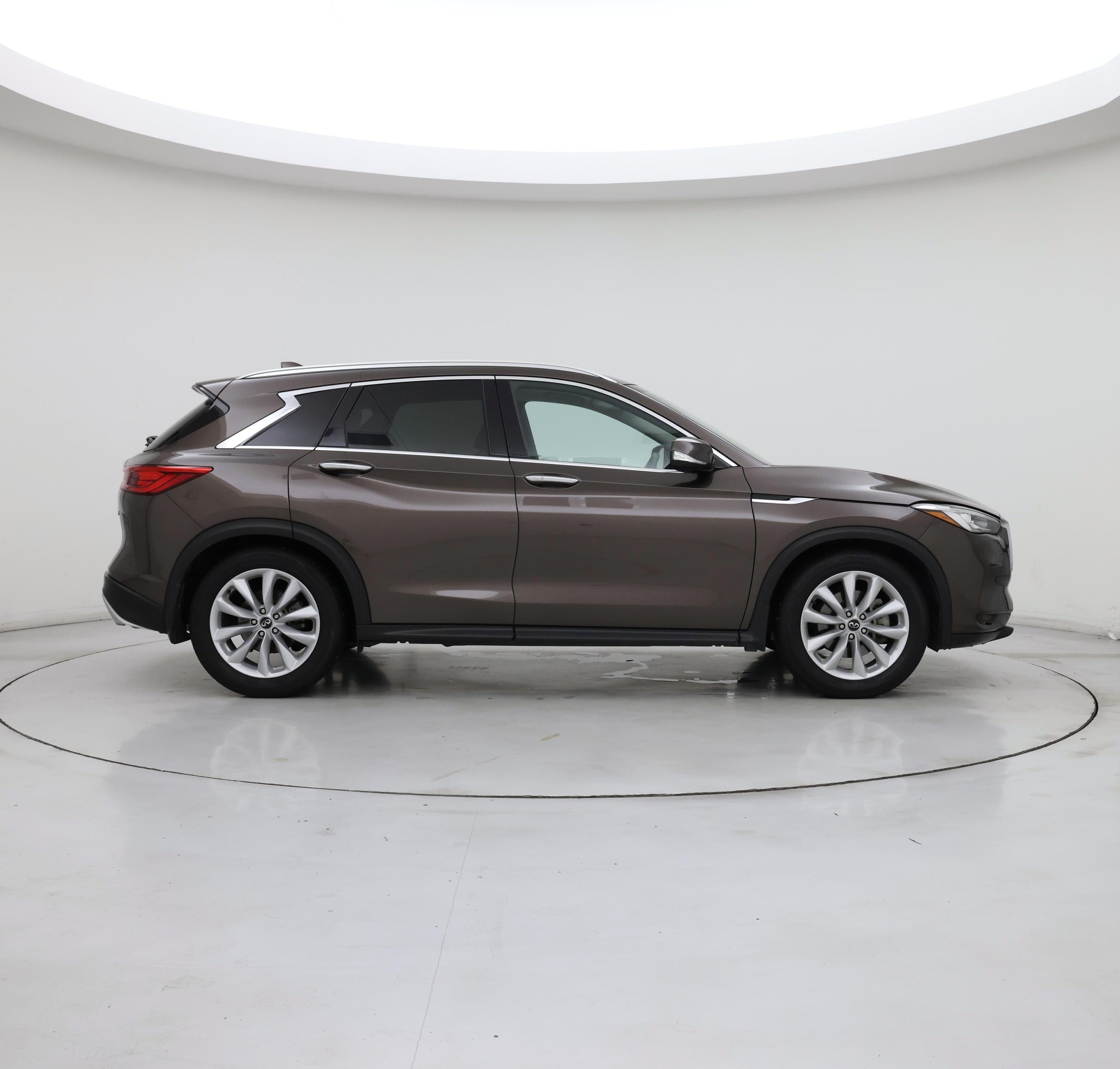 Thumbnail: 2019 INFINITI QX50 - 7