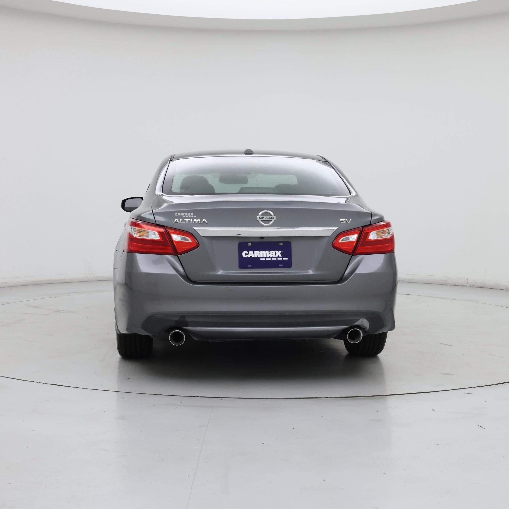 Thumbnail: 2017 Nissan Altima - 6