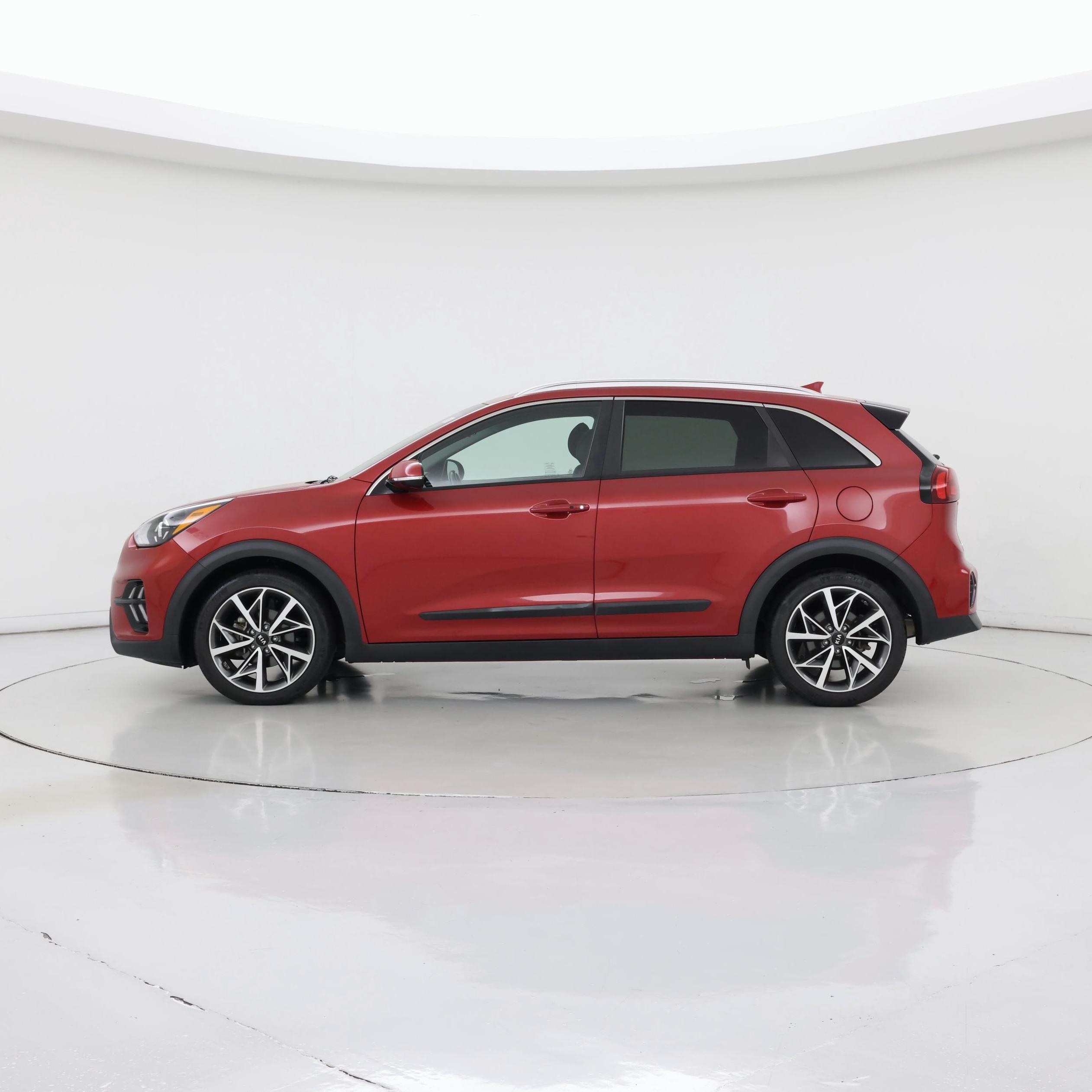 Thumbnail: 2020 Kia Niro - 3