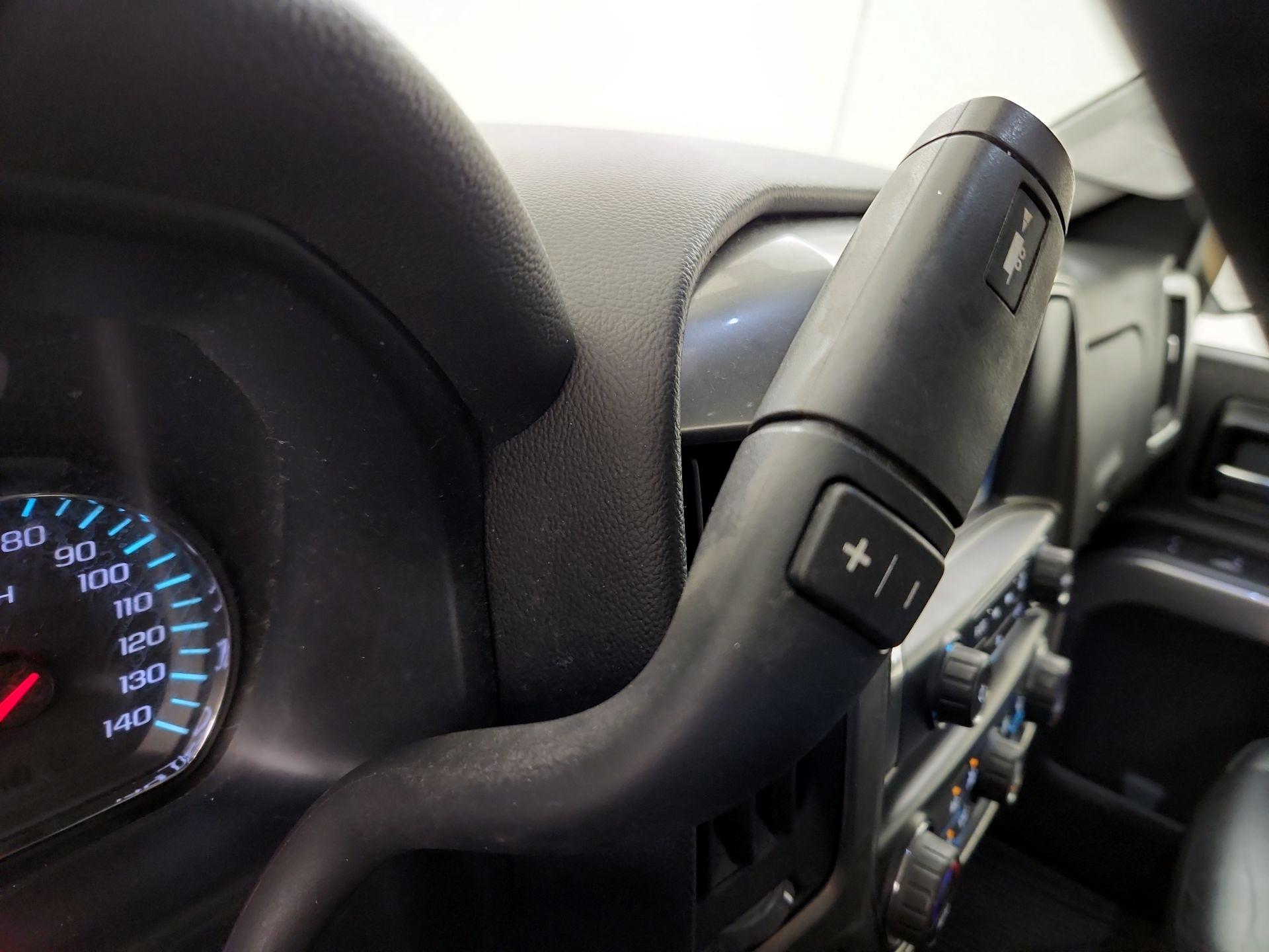 Thumbnail: 2014 Chevrolet Silverado 1500 - 18