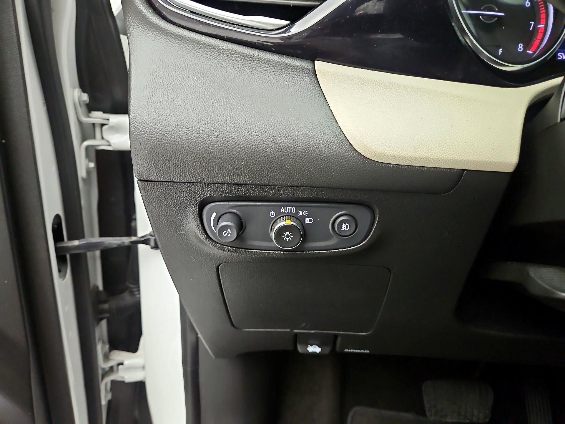 Thumbnail: 2021 Buick Encore GX - 13