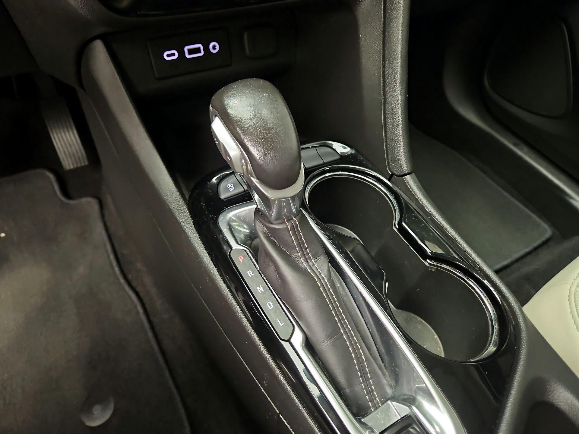 Thumbnail: 2021 Buick Encore GX - 17