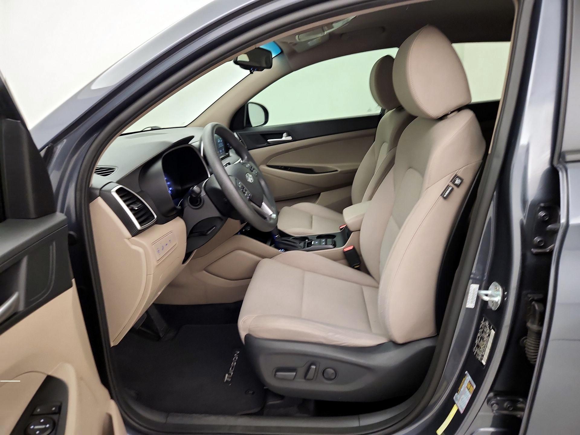 Thumbnail: 2019 Hyundai Tucson - 11