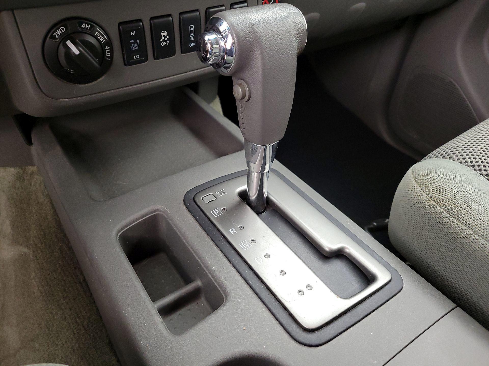 Thumbnail: 2016 Nissan Frontier - 17