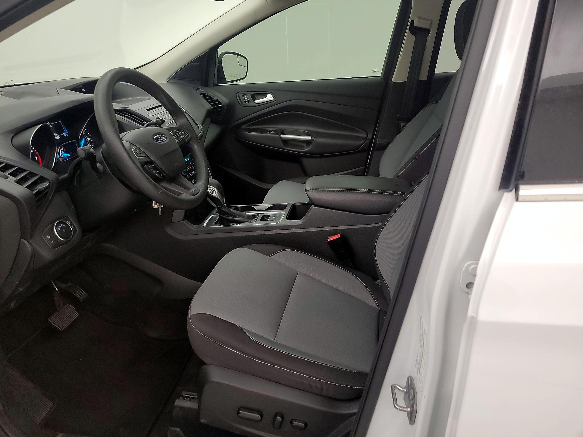 Thumbnail: 2018 Ford Escape - 11