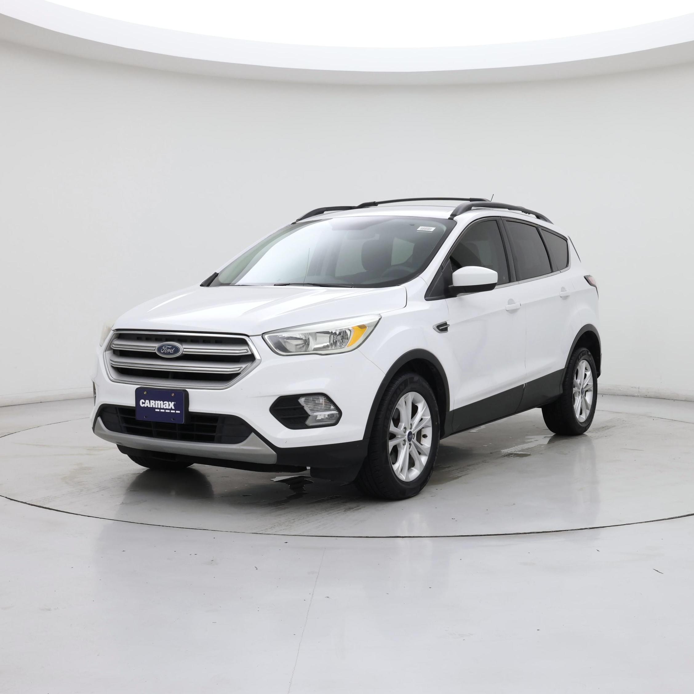 Thumbnail: 2018 Ford Escape - 4