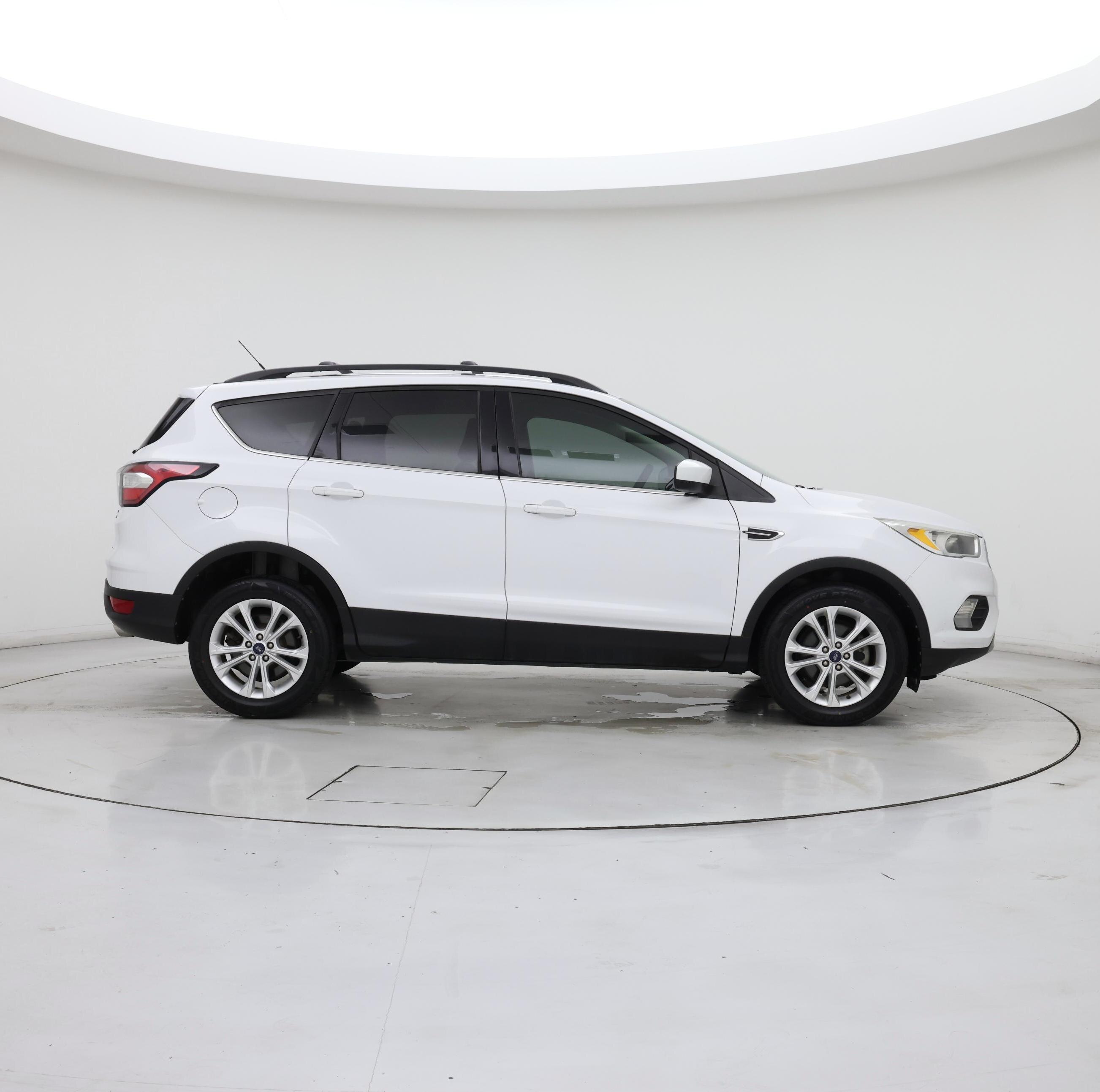 Thumbnail: 2018 Ford Escape - 7