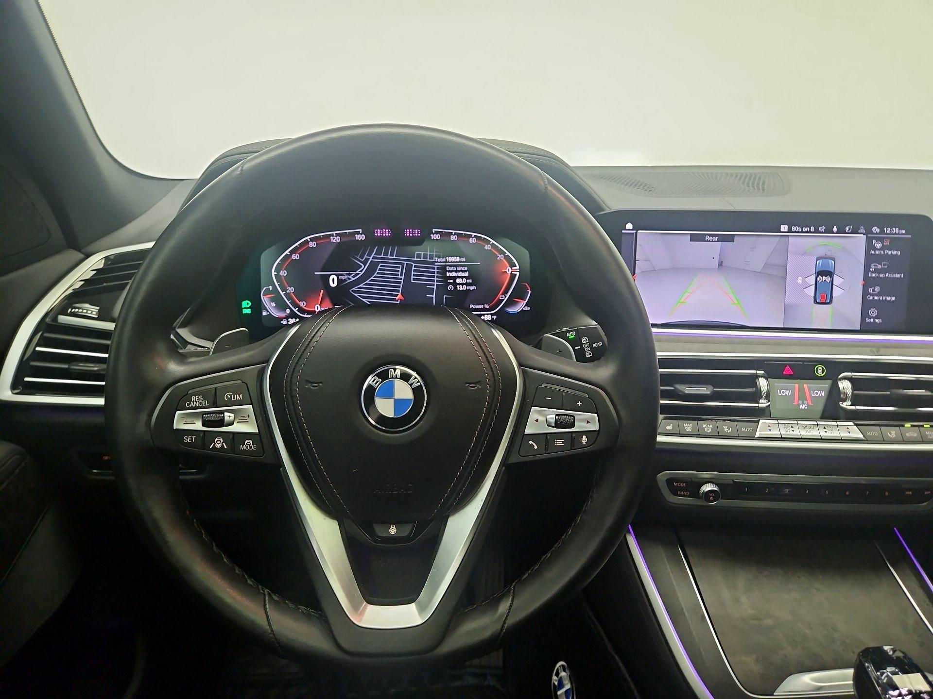 Thumbnail: 2022 BMW X5 - 10