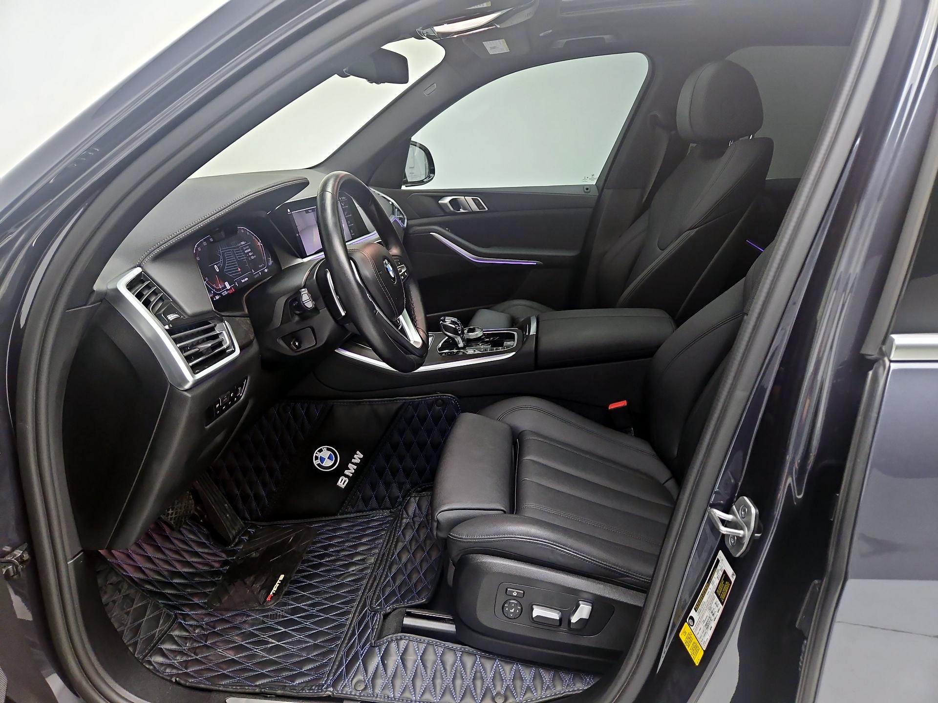 Thumbnail: 2022 BMW X5 - 11