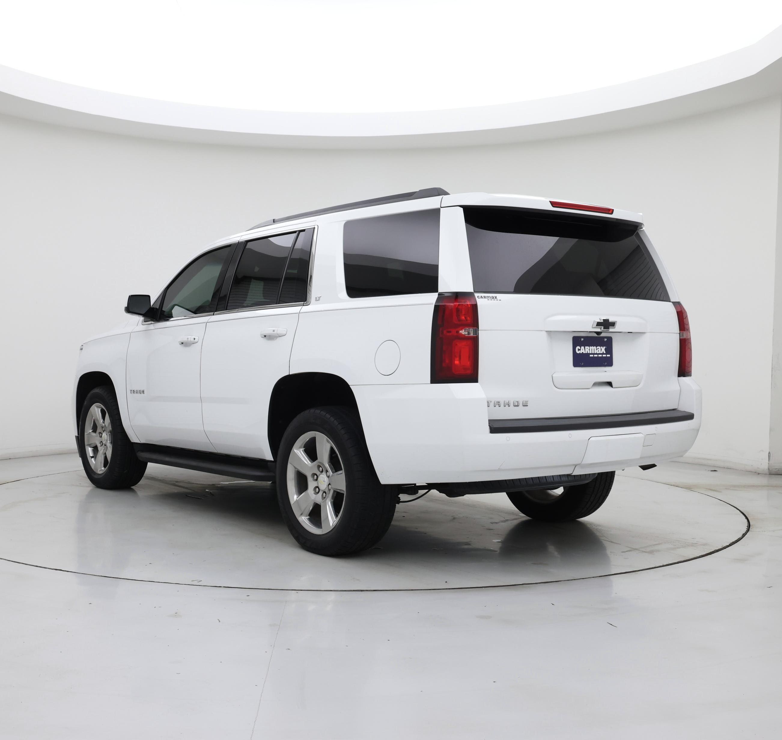 Thumbnail: 2017 Chevrolet Tahoe - 2
