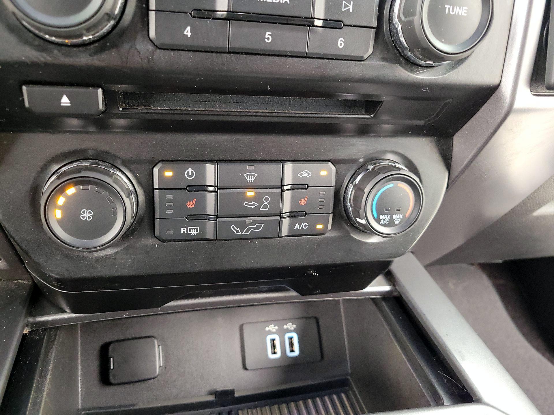Thumbnail: 2016 Ford F-150 - 16
