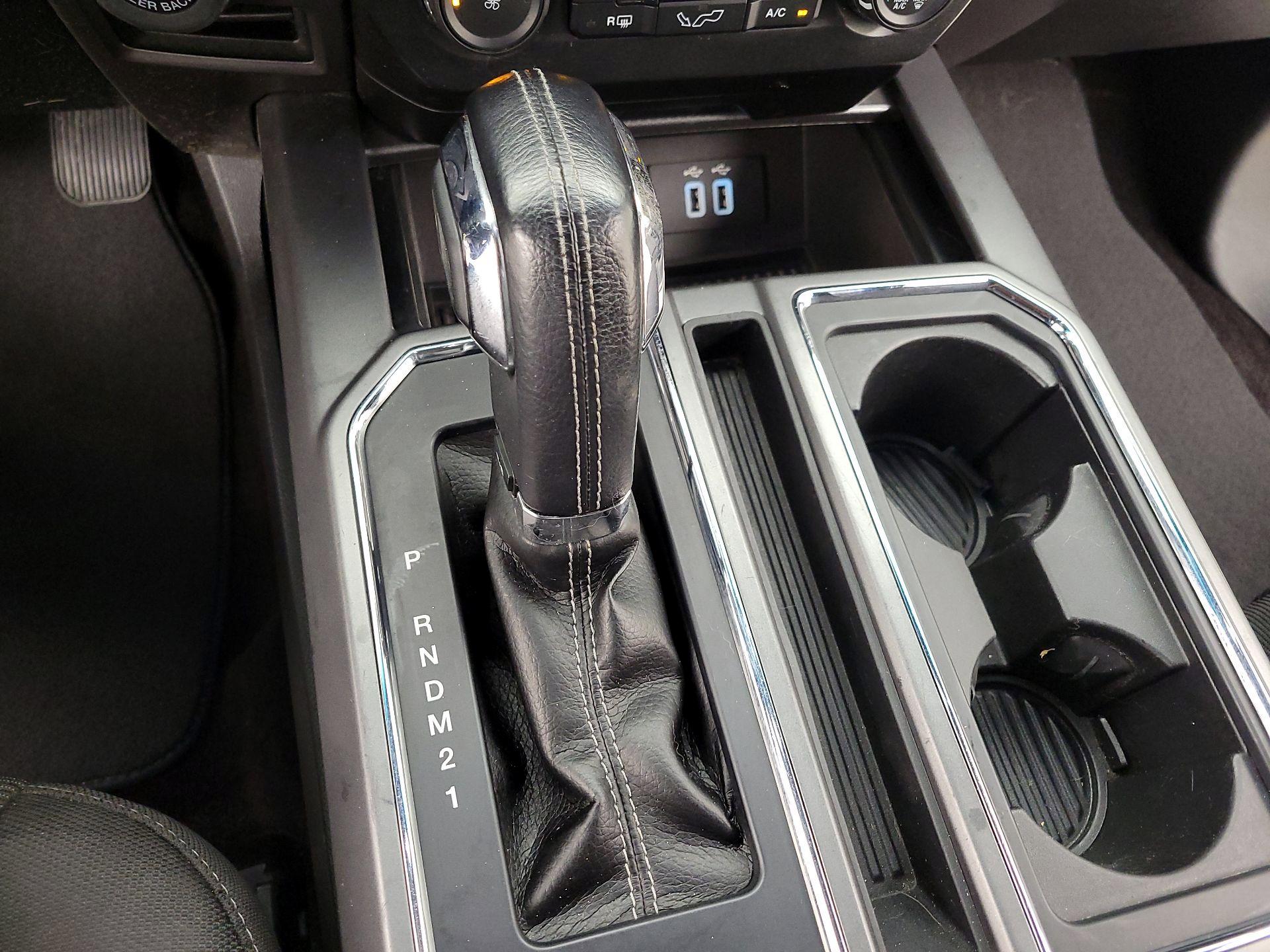Thumbnail: 2016 Ford F-150 - 17