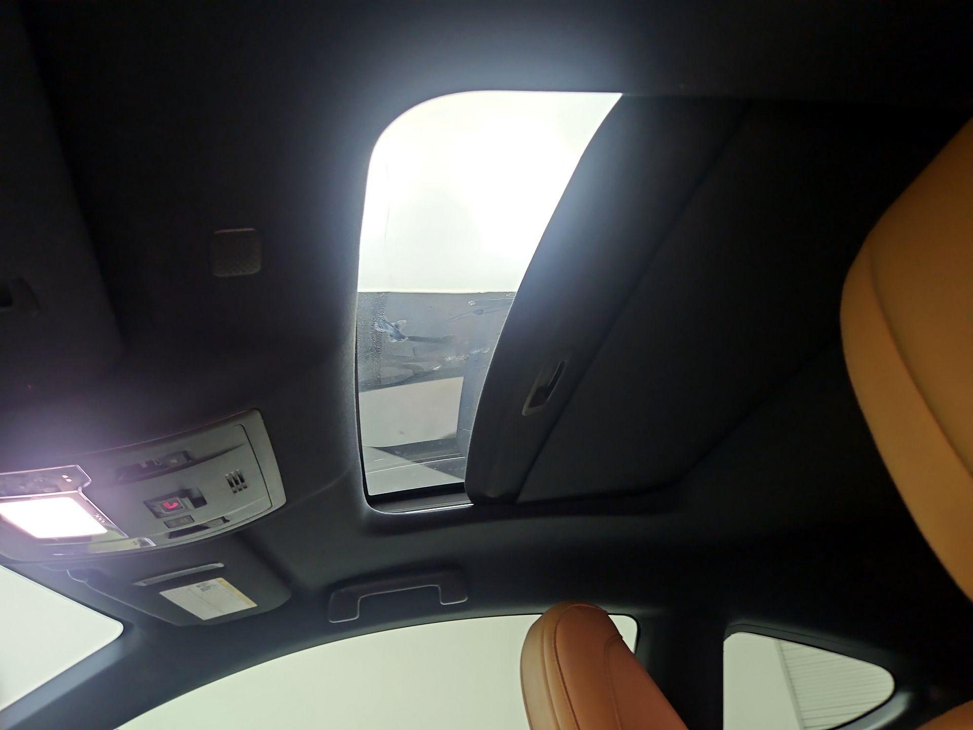 Thumbnail: 2022 Lexus RC - 19